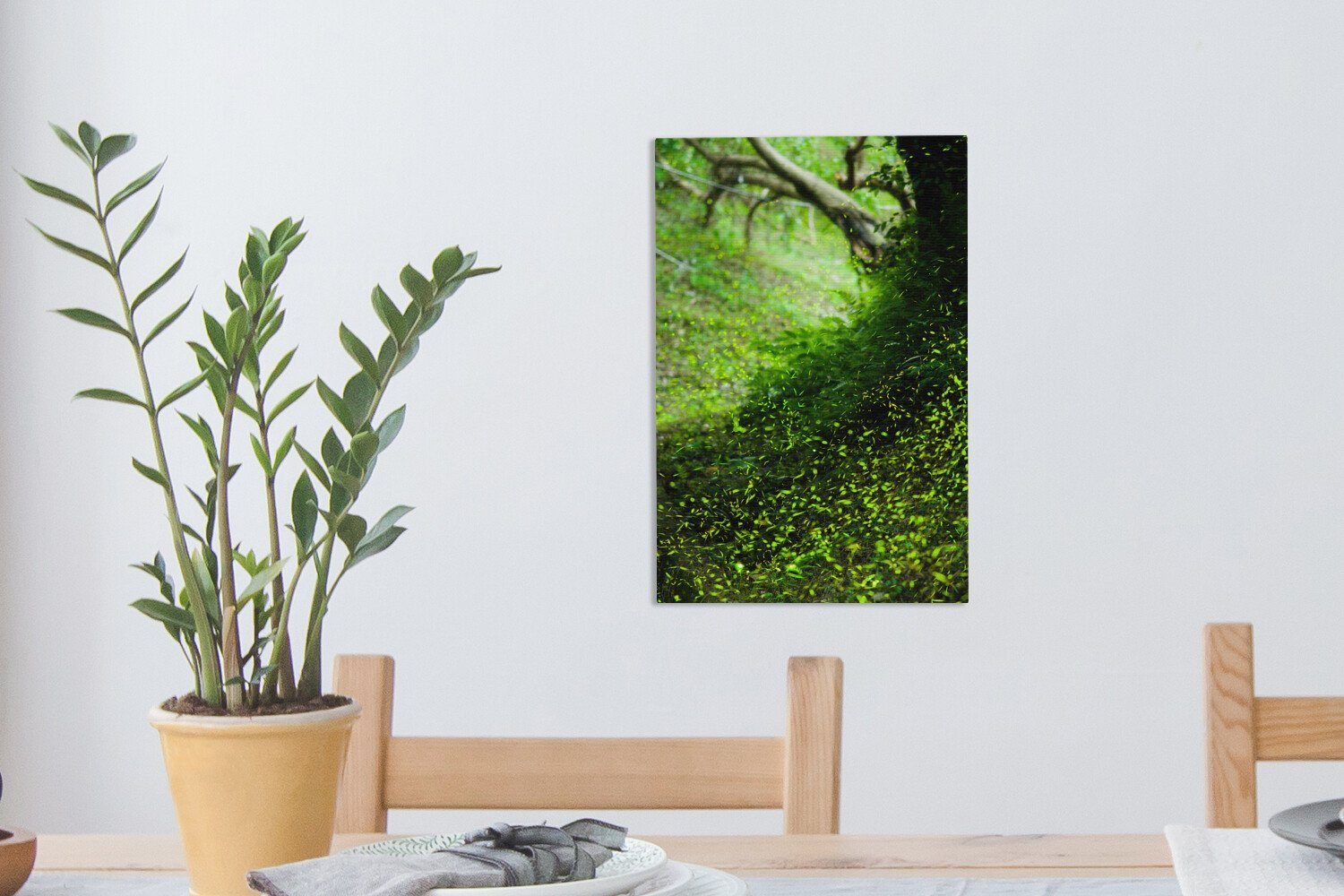 Glühwürmchen OneMillionCanvasses® Zackenaufhänger, grünen (1 der Gemälde, St), inkl. Leinwandbild Landschaft einer 20x30 während Tageslichtstunden, in Leinwandbild cm fertig bespannt