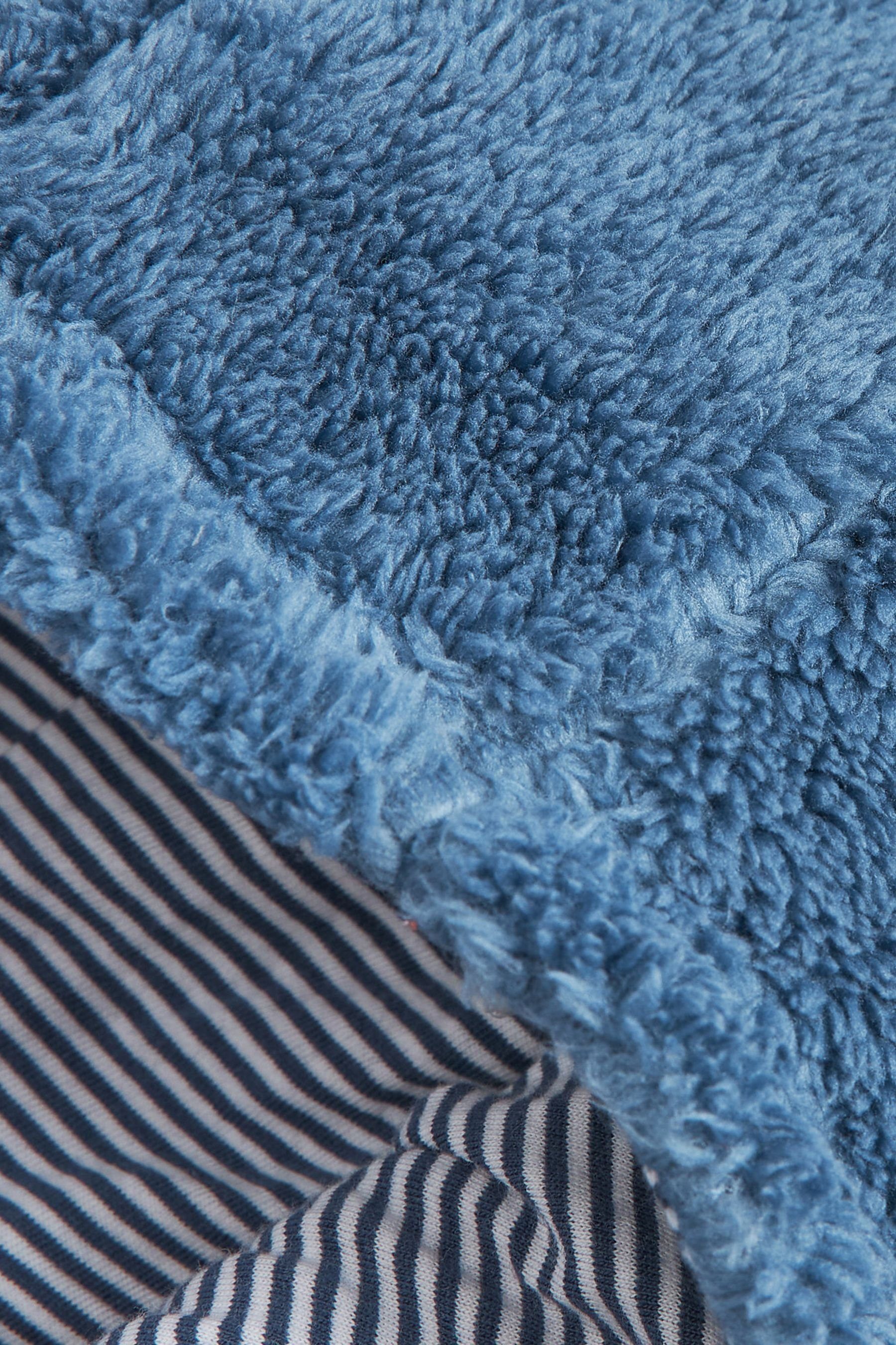 mit (1-St) Kuschelige aus Fleece Next Blue Jacke Bärenmotiv Kapuzenfleecejacke