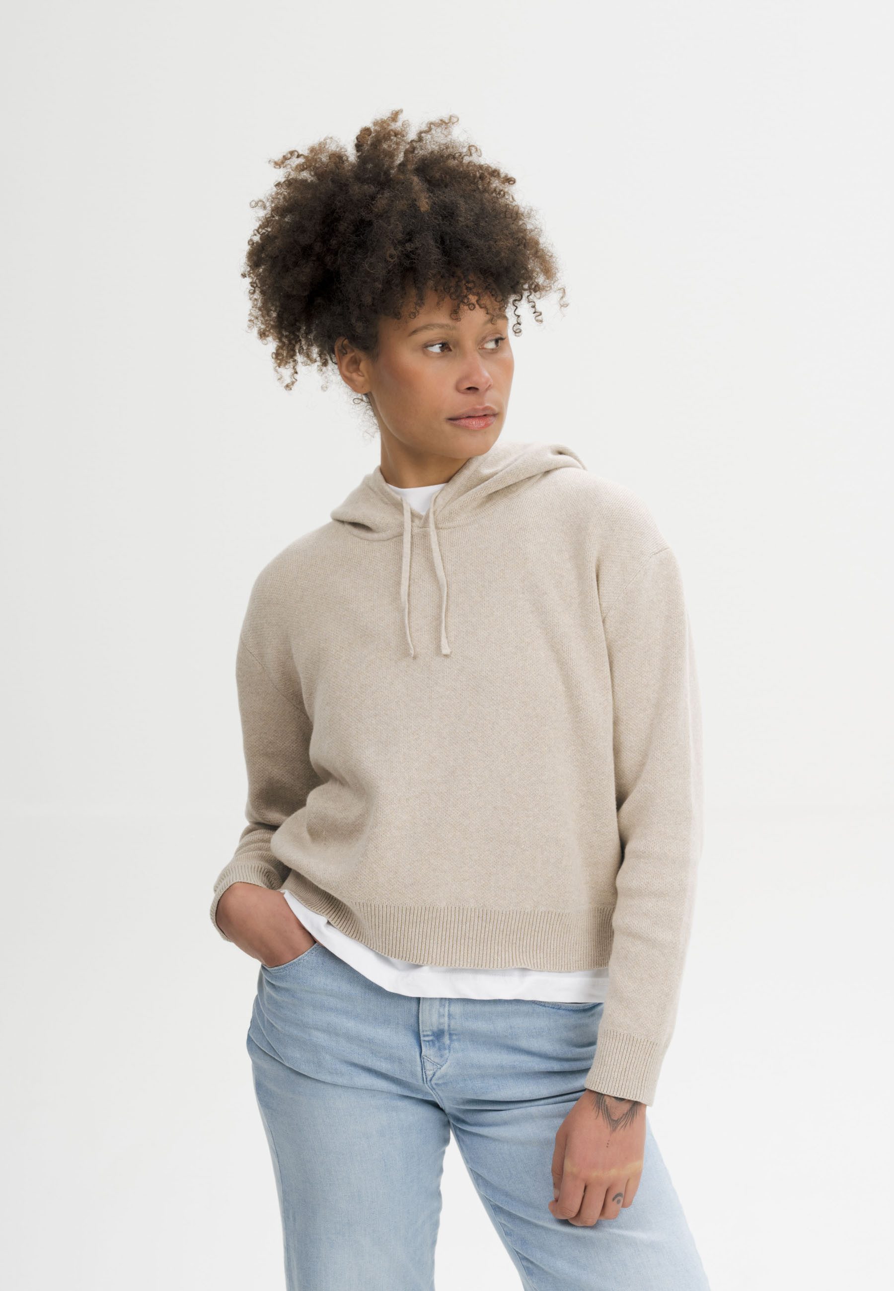 MELA Strickpullover Strick Kapuzenpullover Style JANISHA Gerippte Bündchen und gerippter Saum