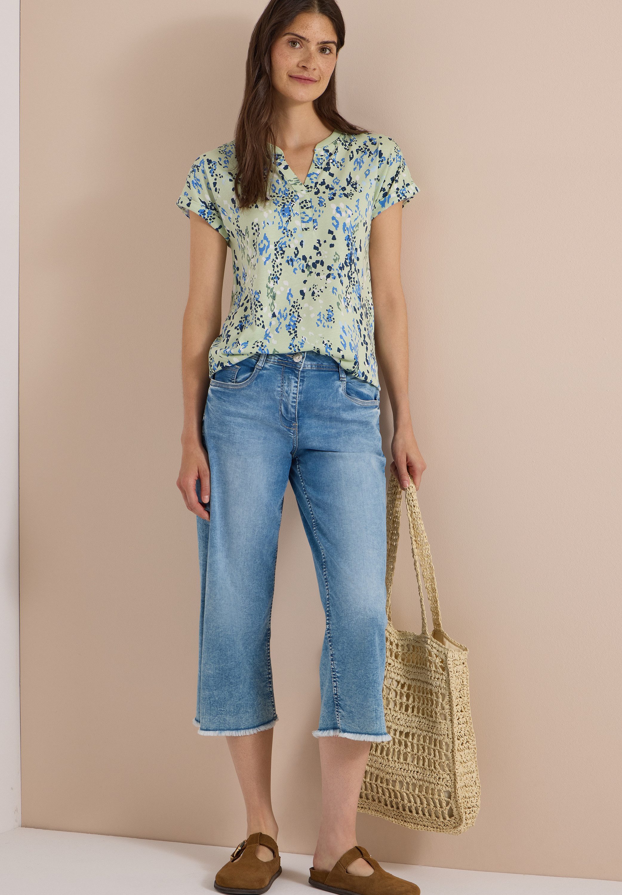 CECIL Kurzarmshirt Sommershirt mit grafischem Muster – Bild 5 von 5