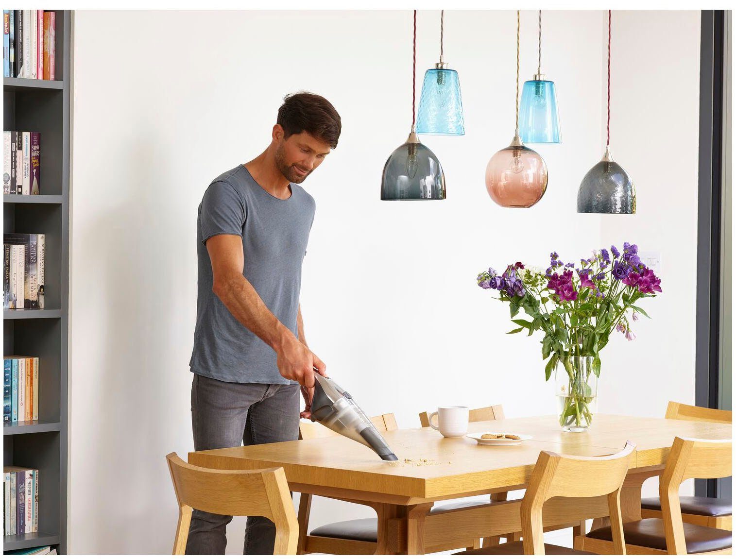 Black + Decker Akku-Handstaubsauger NVC220WC DUSTBUSTER, beutellos, inkl. Akku