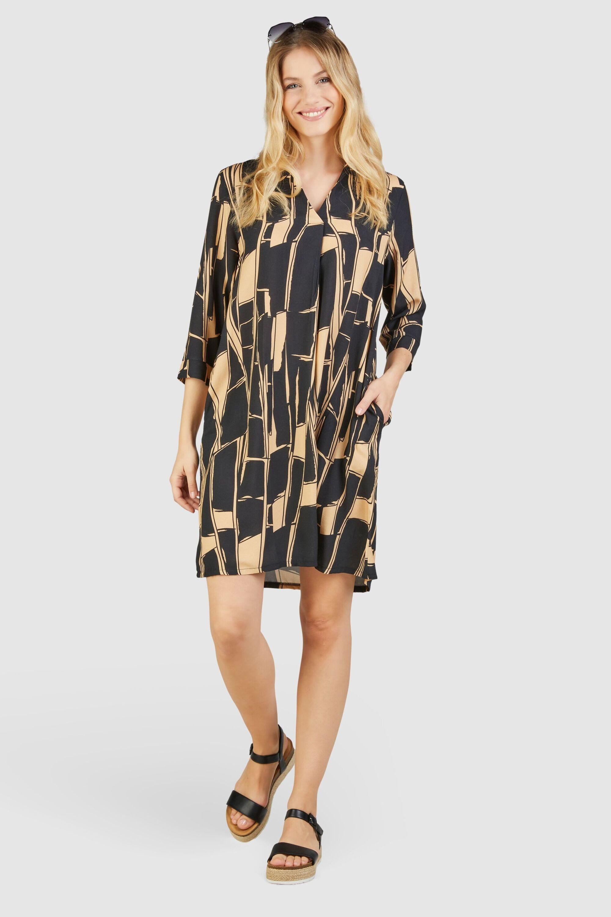 NAVIGAZIONE Jerseykleid (1-tlg) mit modernen geometrischen Muster