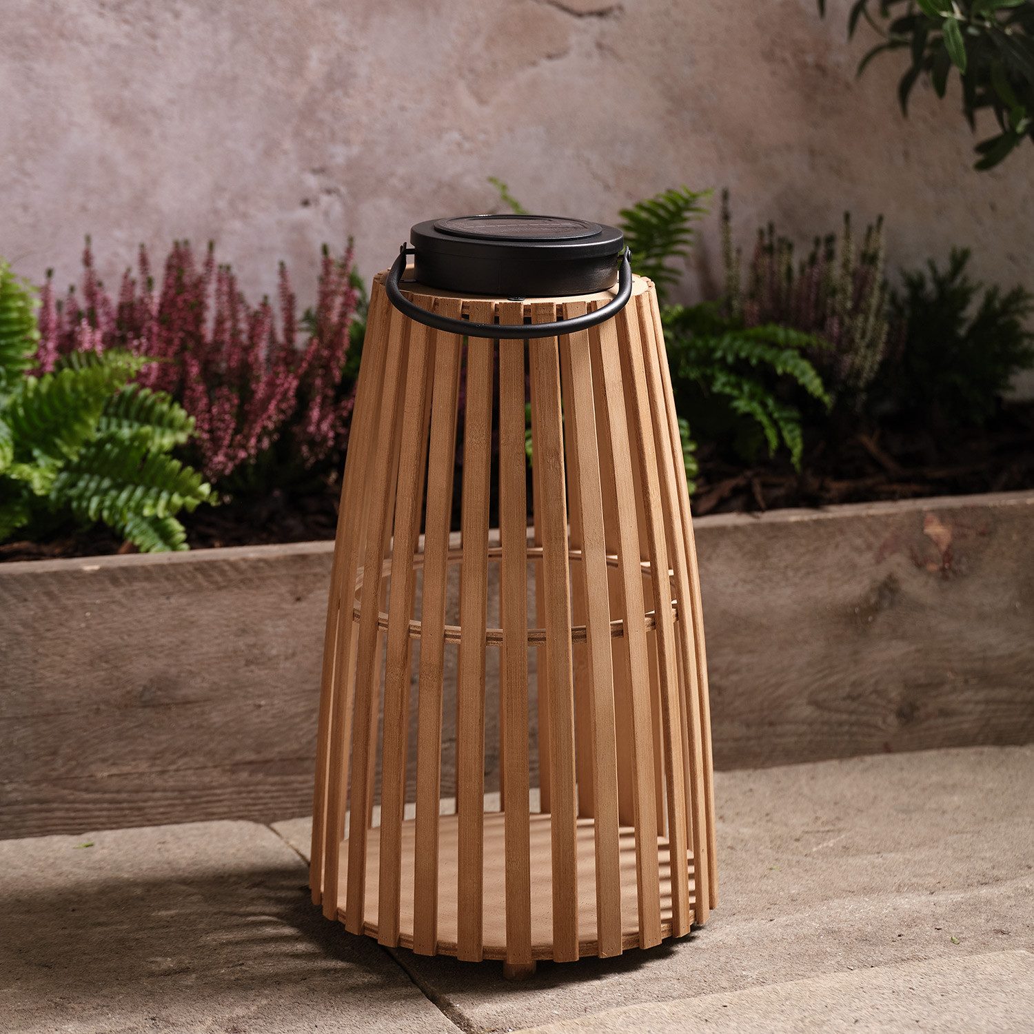 Lights4fun LED Laterne Große Solarlaterne aus Bambus „Sol“ solarbetrieben, warmweiß in Natur