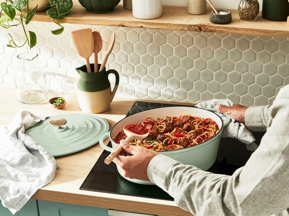 Tefal Bräter LOV Schmortopf mit Deckel, Ø 34 cm, oval, Gusseisen, Induktion, für alle Herdarten geeignet, inkl. E-Book