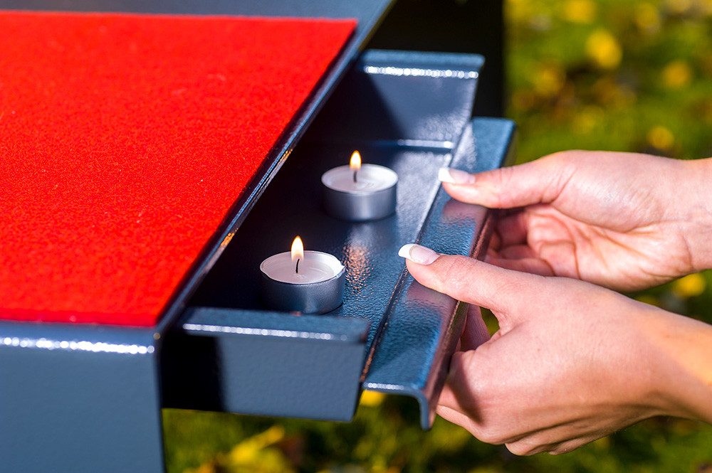 Simplaflex Gartenbank Wärmebank für 2 Personen mit Auszügen für Teelichter, 2er Sitzbank