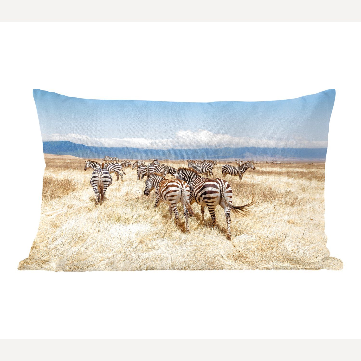 MuchoWow Dekokissen Zebraherde im Ngorongoro-Krater, Wohzimmer Dekoration, Zierkissen, Dekokissen mit Füllung, Schlafzimmer