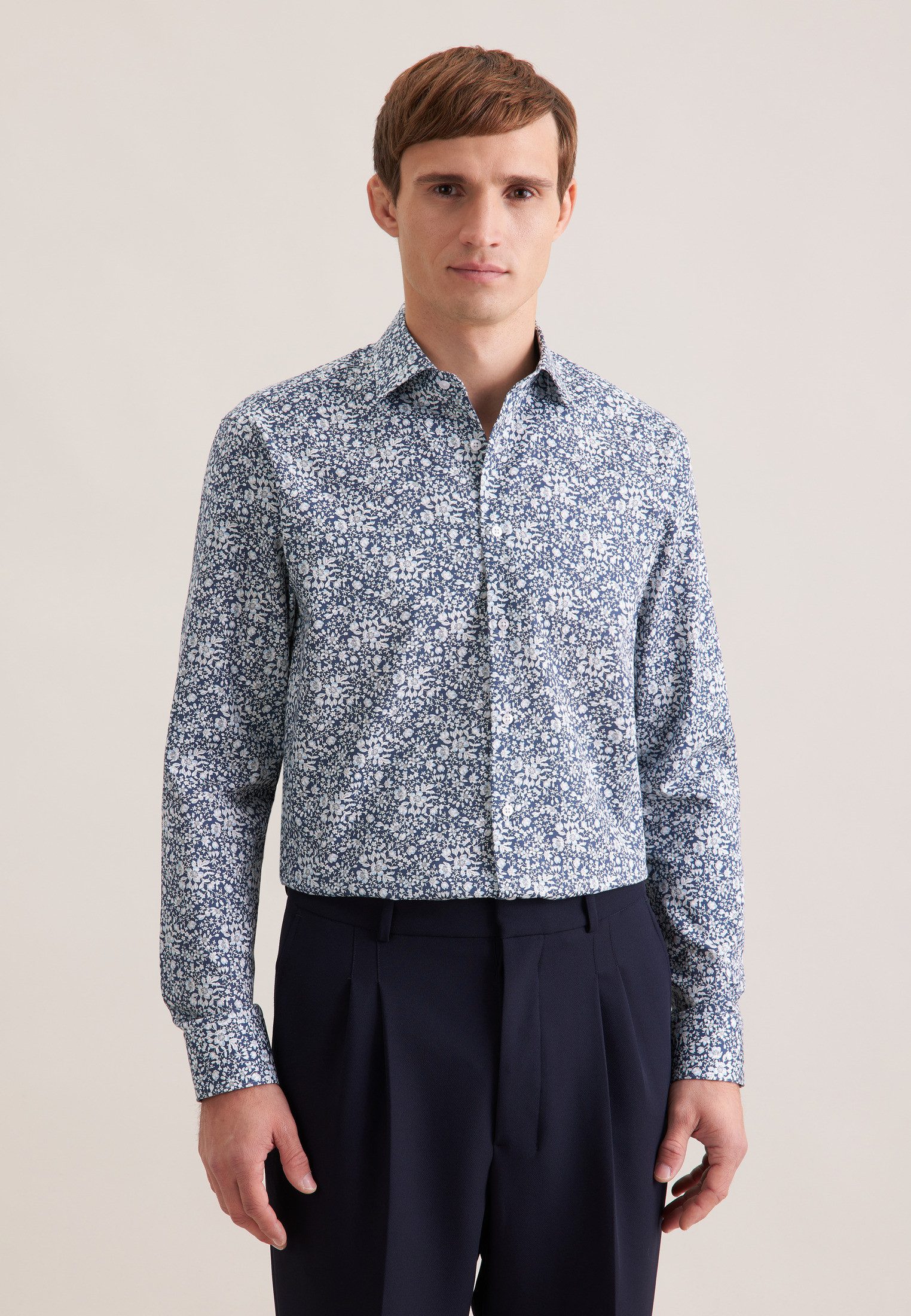 Businesshemd Schwarze Rose