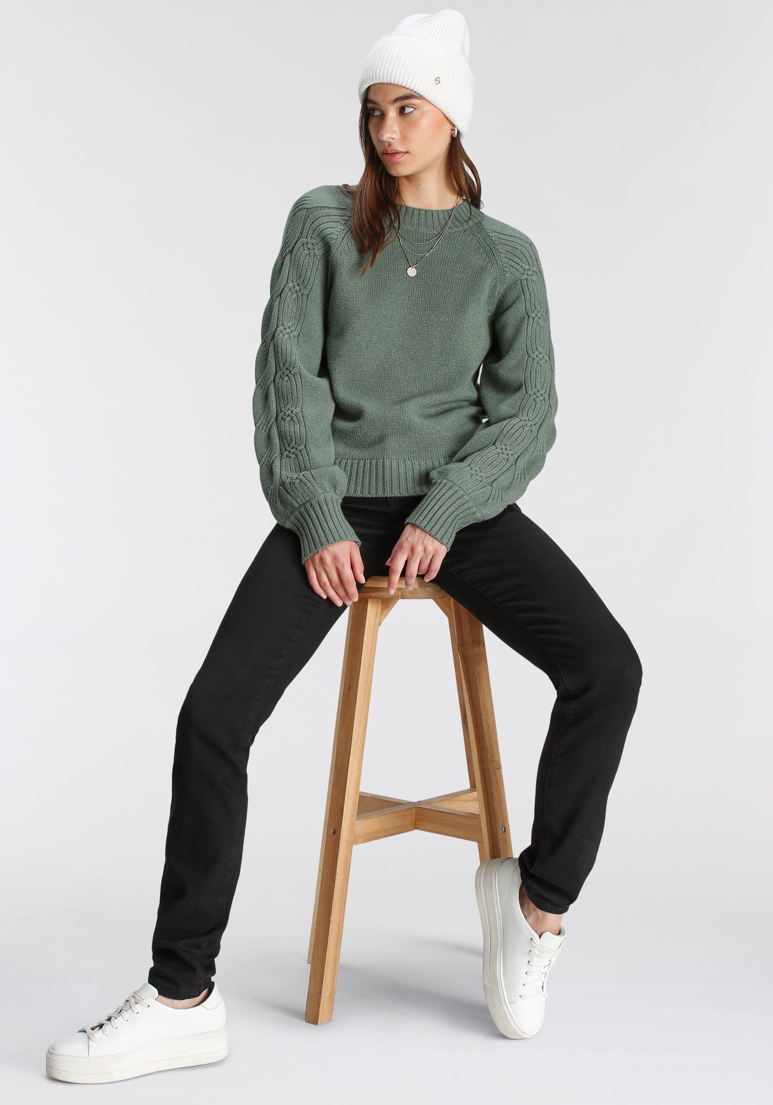 Tamaris Strickpullover mit Rundhals-Ausschnitt und Zopfmuster