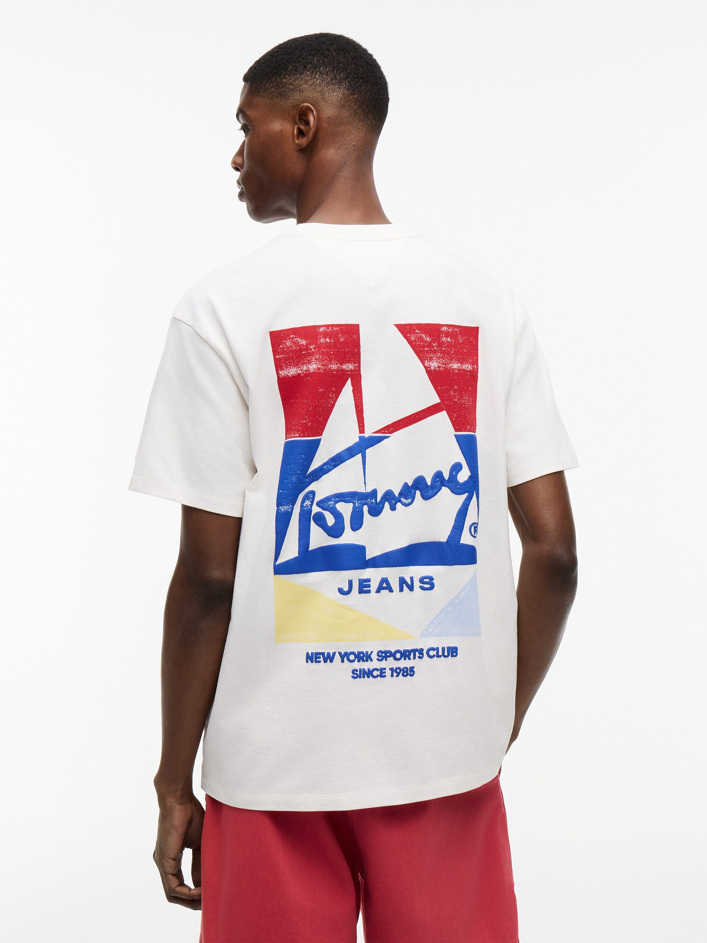 Tommy Jeans T-Shirt TJM RELAX FIT SAILBOAT aus Jersey mit Rückengrafik