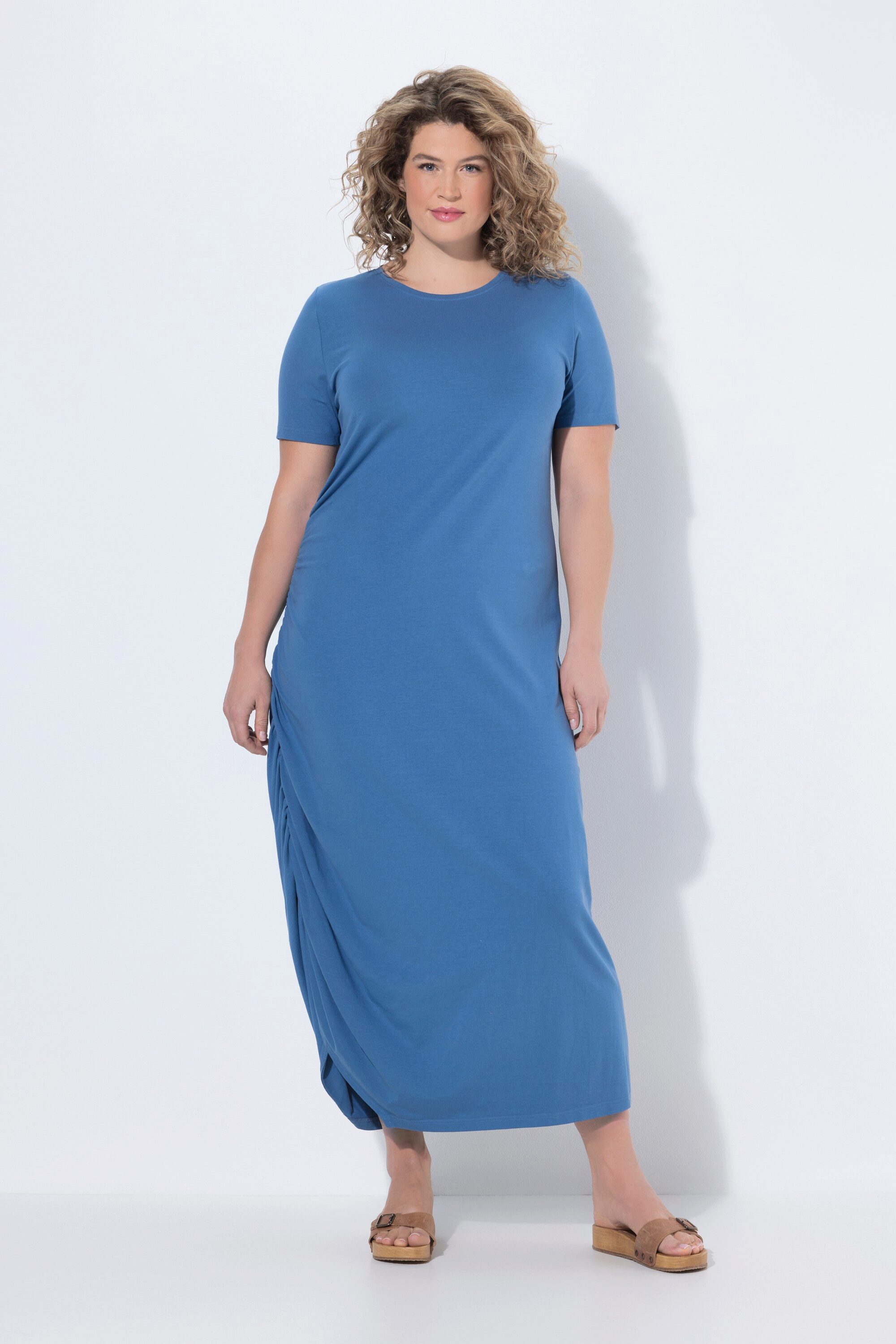 Ulla Popken Midikleid Maxikleid drapiert Rundhals Halbarm. Biobaumwolle