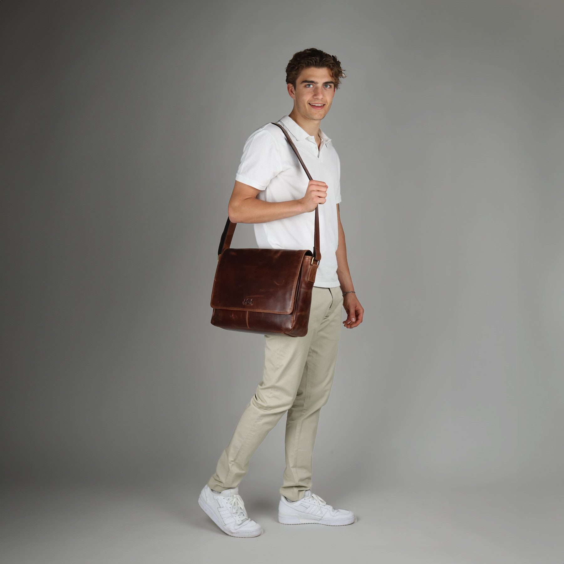 SID & VAIN Messenger Bag SPENCER groß Laptop-Tasche 15 Zoll echt Leder, Umhaengetasche Laptop Fach Herren Damen Schultertasche braun
