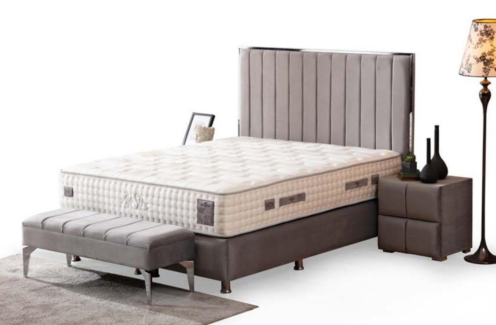 JVmoebel Schlafzimmer-Set Schlafzimmer Set Design Grau Holz Bett 2x Nachttische Hocker Neu, Made In Europe