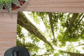 MuchoWow Gaming Mauspad Hohe grüne Bäume im Dschungel (1-St), Mousepad mit Rutschfester Unterseite, Gaming, 40x40 cm, XXL, Großes