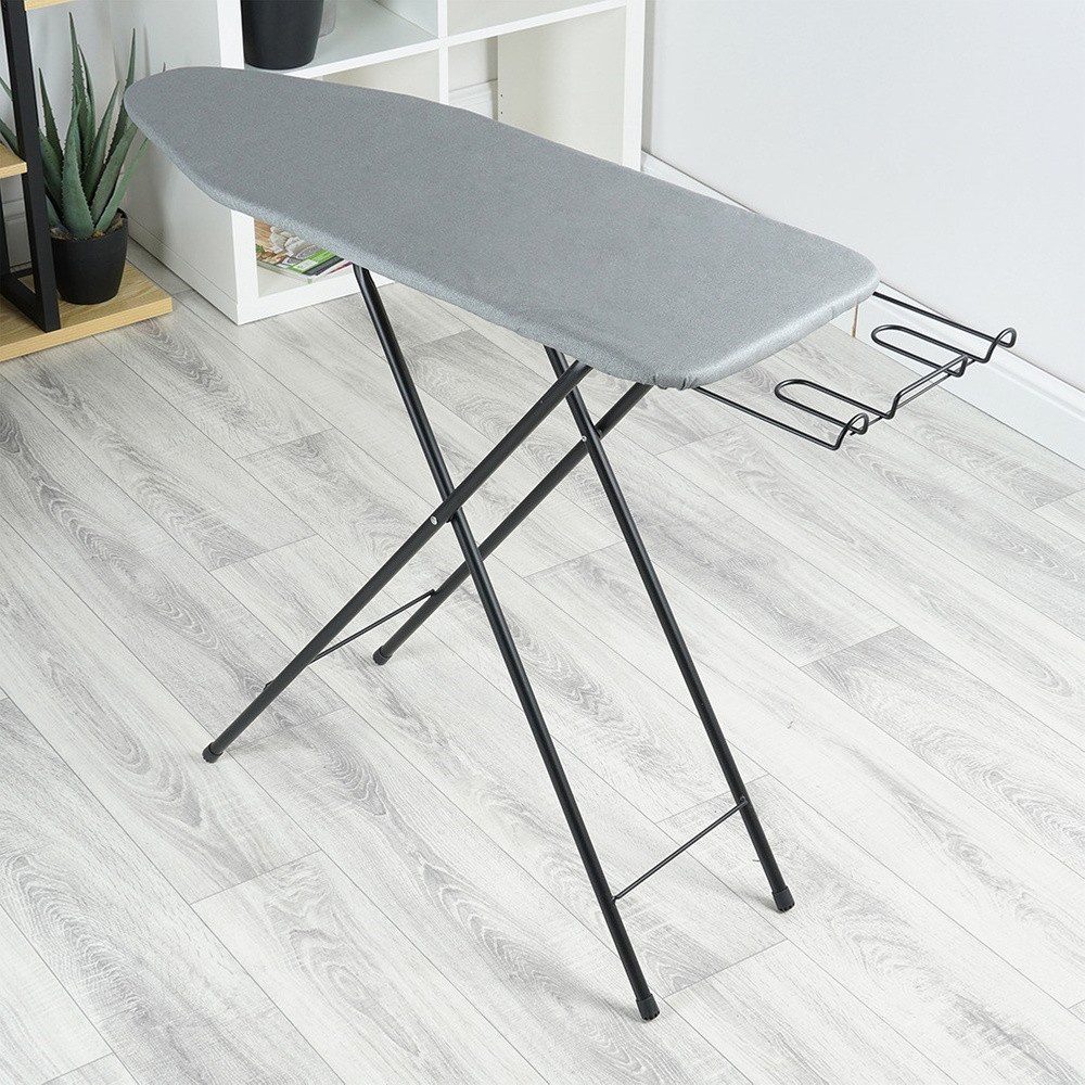 Vilde Bügelbrett Grau mit Bügeleisenablage und 4-fach höhenverstellbar, Bügelfläche 30.5x90.5 cm, zusammenklappbar, waschbar, stabil, ausziehbar – Bild 2 von 5