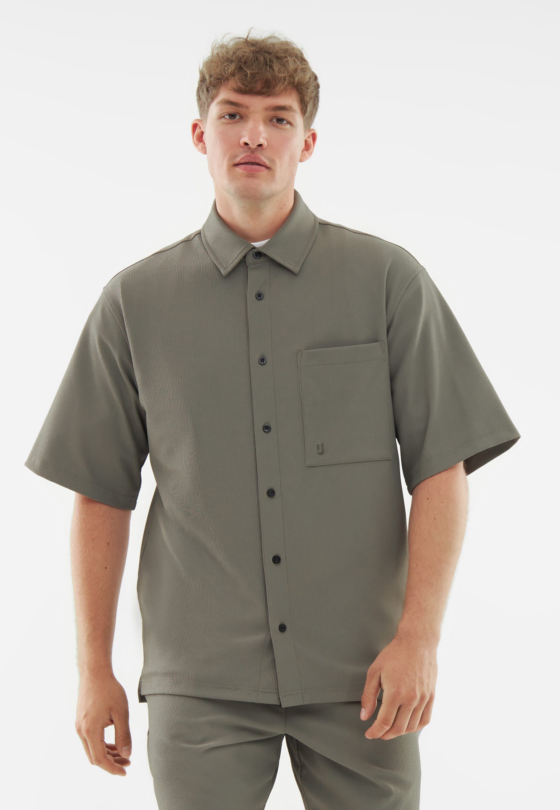 Johnny Urban Kurzarmhemd Mason Hemd aus Nylon-Mix (1-tlg) Casual Shirt für Sommer
