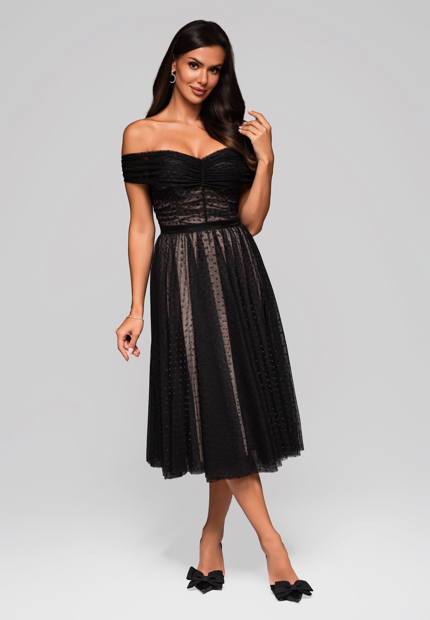 OMBRE Abendkleid Romantisches Off-Shoulder-Midikleid mit Tupfenmuster