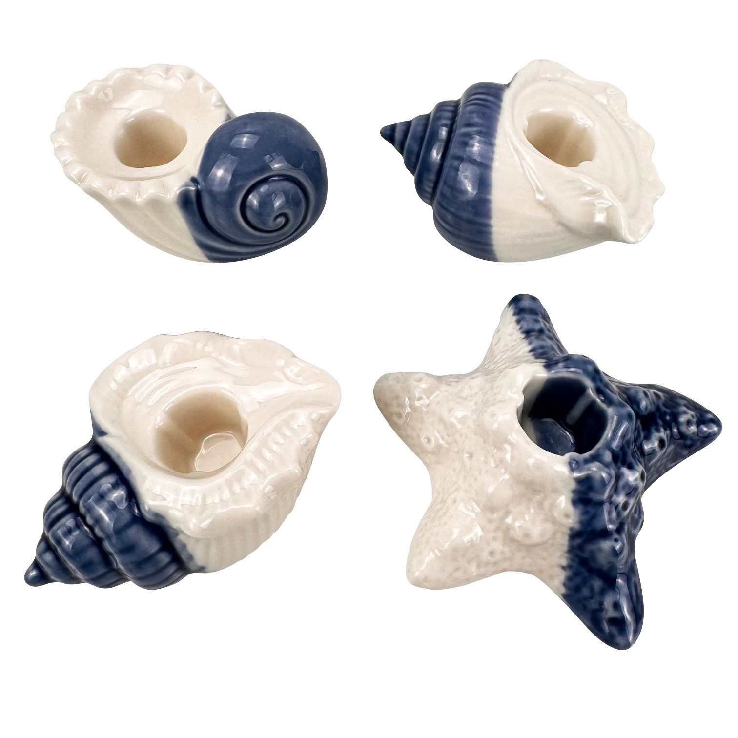 Online-Fuchs Kerzenhalter für Stabkerzen aus Keramik - 4 Kerzenständer maritime Dekoration (Muscheln & Seestern, in blau und weiß gehalten), Stabkerzenhalter aus glasierter Keramik