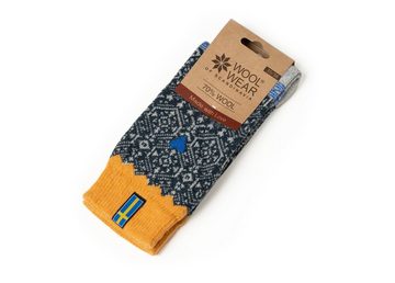 HomeOfSocks Socken Skandinavische Wollsocke "Schweden" Nordic Kuschelsocken Aus Wolle dünne strapazierfähige Socken mit 70% Wollanteil und Schweden Design