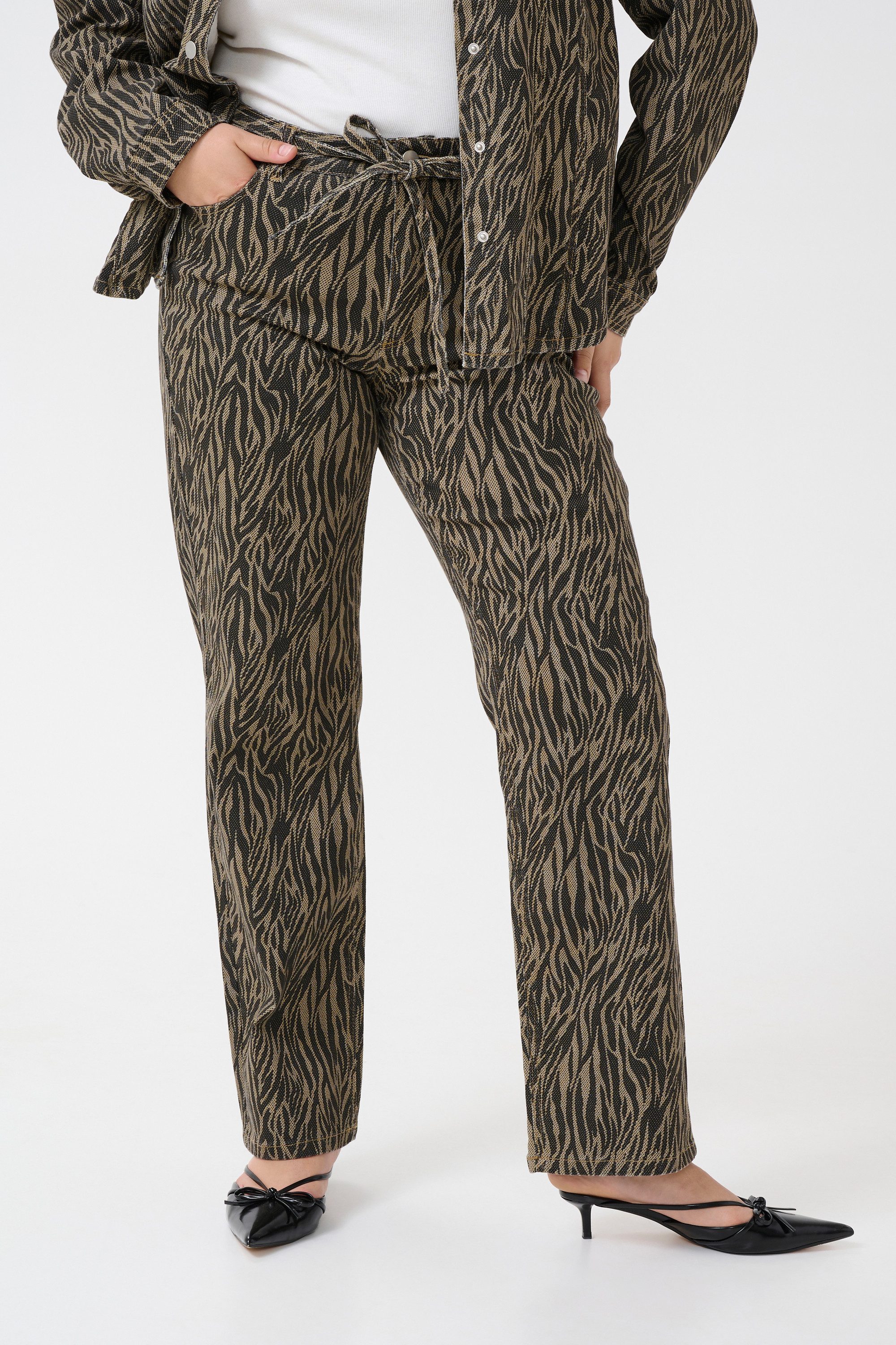 KAFFE Curve Regular-fit-Jeans Jeans KCleonoma Große Größen