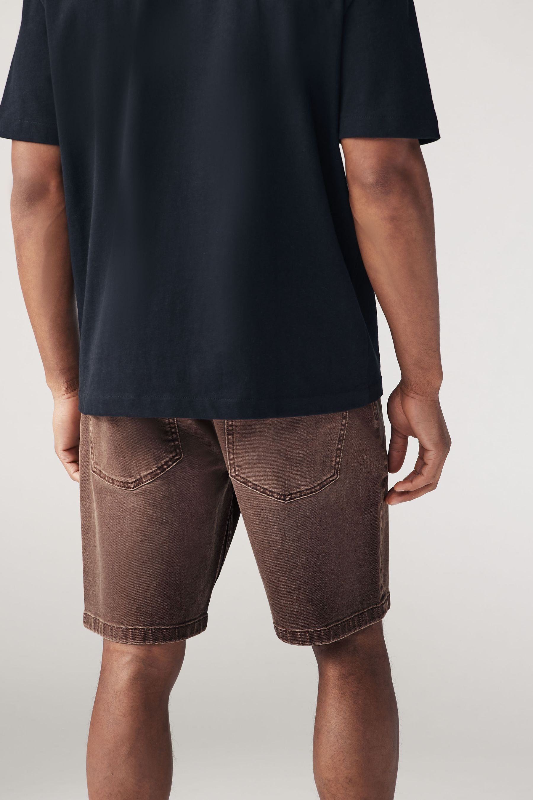 Next Jeansshorts Stückgefärbte Denimshorts (1-tlg) günstig online kaufen