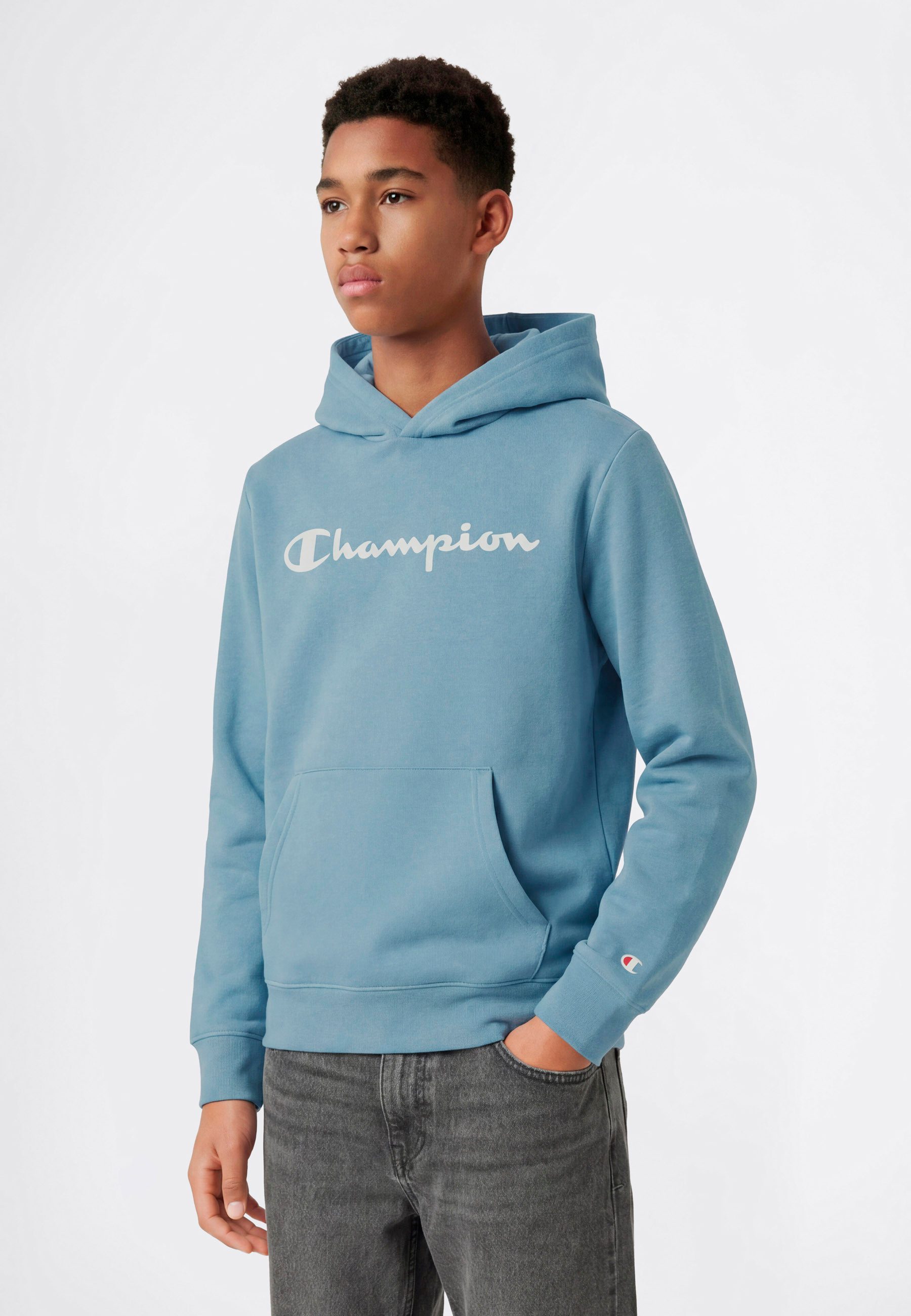 Champion Kapuzensweatshirt SPORTWEAR HOODIE Standard Fit für Kinder, mit Kängurutasche, ohne Verschluss, in normaler Länge