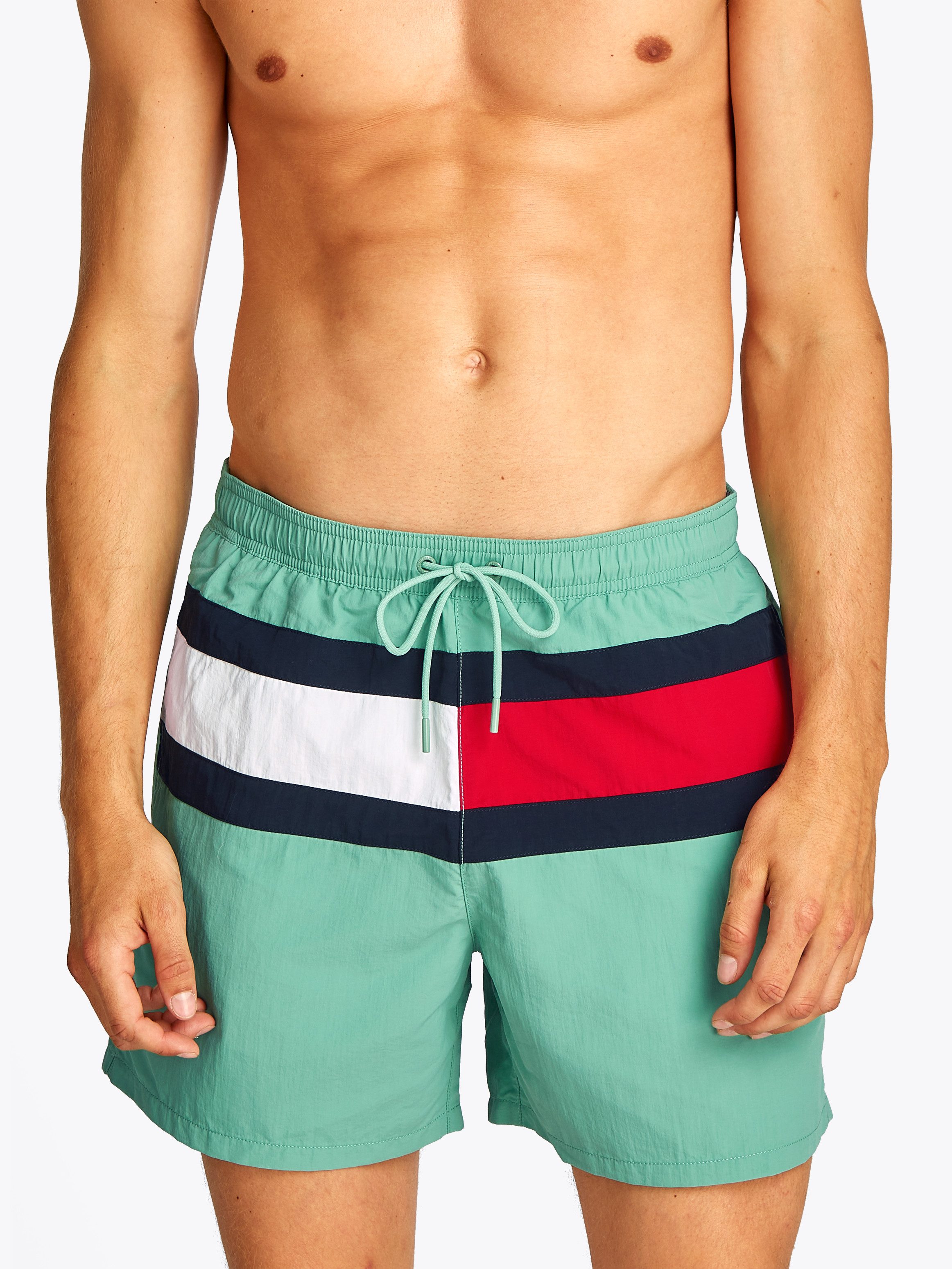 Tommy Hilfiger Swimwear Badeshorts MEDIUM DRAWSTRING mit großem Logo günstig online kaufen