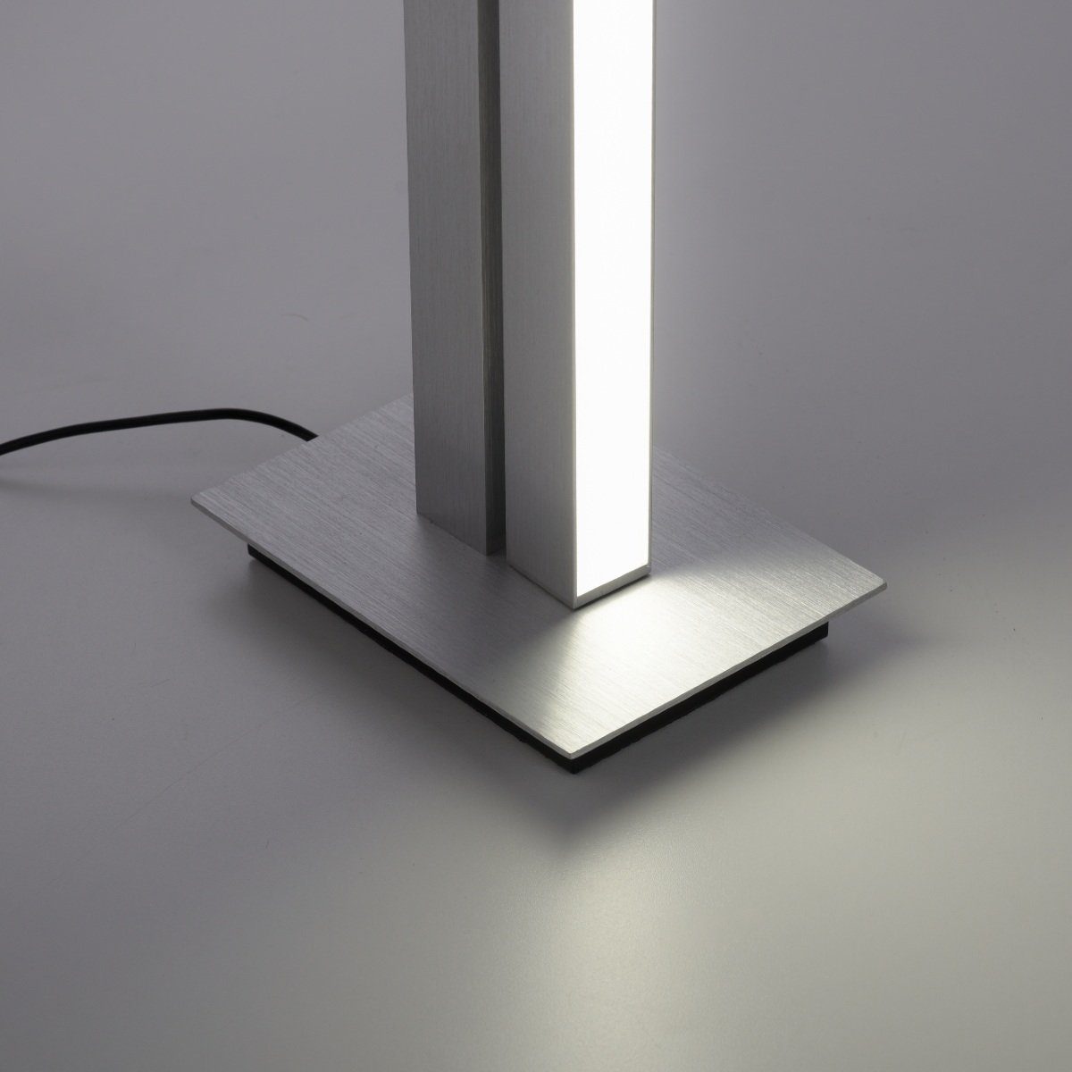 Paul Neuhaus LED Aluminium LED inkl. Stehlampe Kaltweiß, integriert, inkl. integrierter Warmweiß, Pure-Lines, Dimmer, Fernbedienung Akzentbeleuchtung, drehbar, Dimmer, CCT-Farbtemperaturwechsler, fest Leuchtkörper Memory-Funktion, Fernbedienung