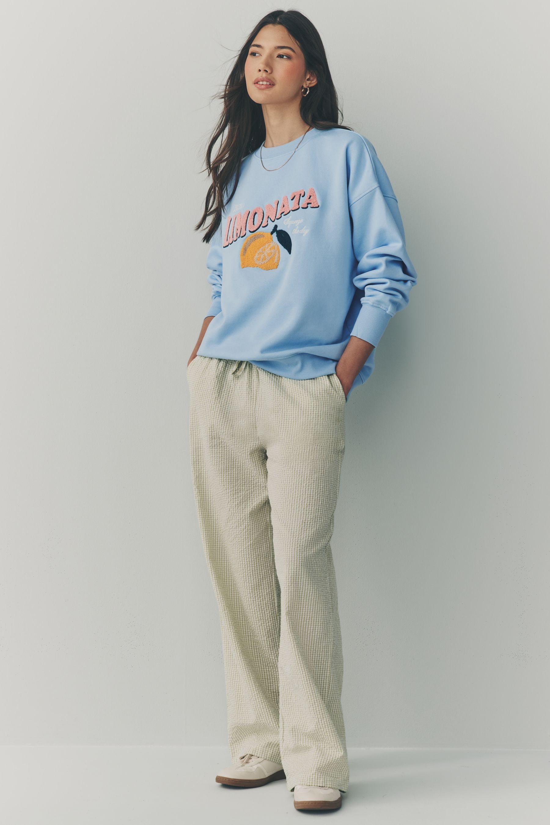 Next Sweater Schweres Boucle-Rundhalssweatshirt, Kurzgröße (1-tlg)