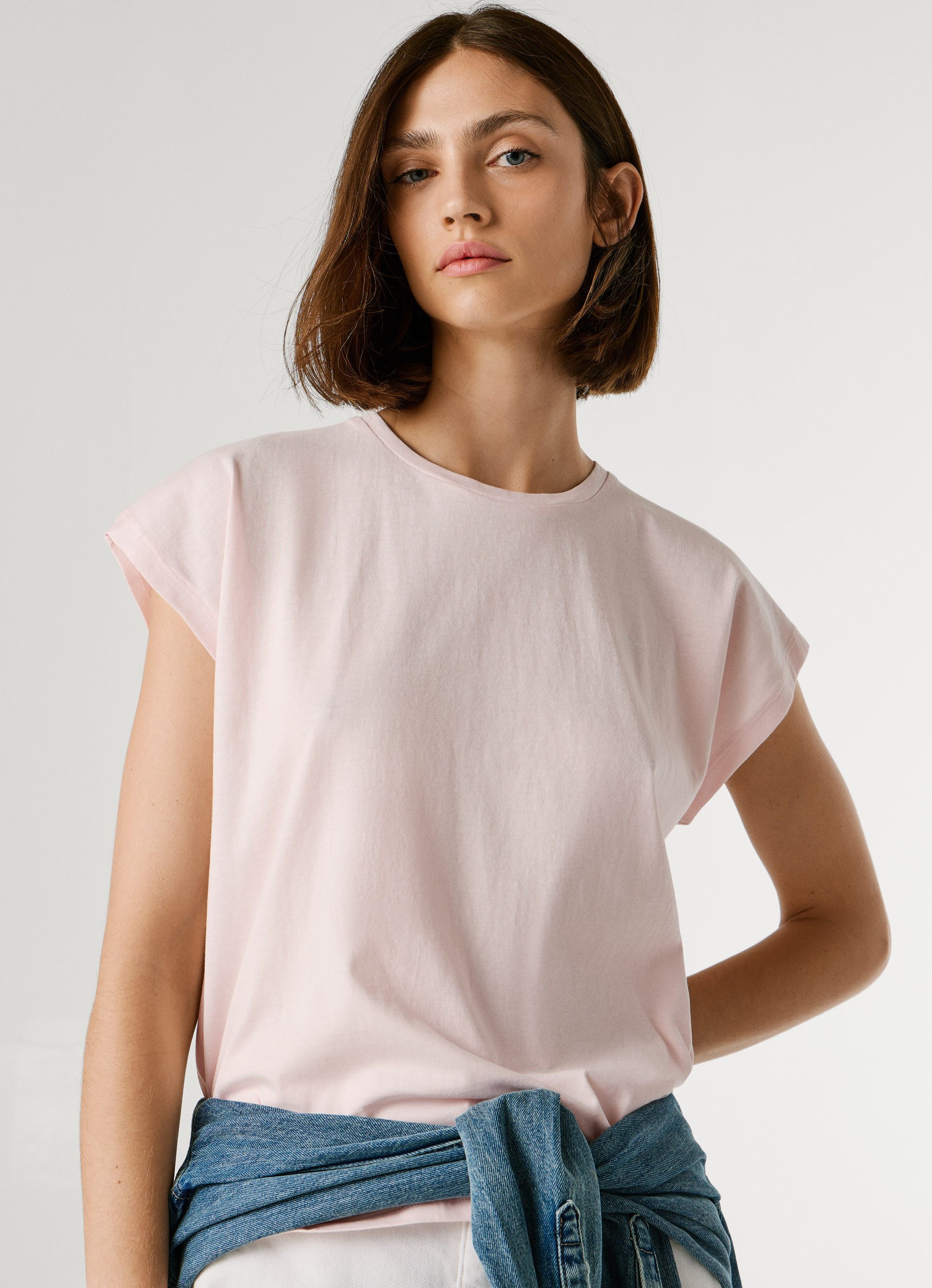 Pepe Jeans T-Shirt BLOOM im Slim Fit, Rundhals