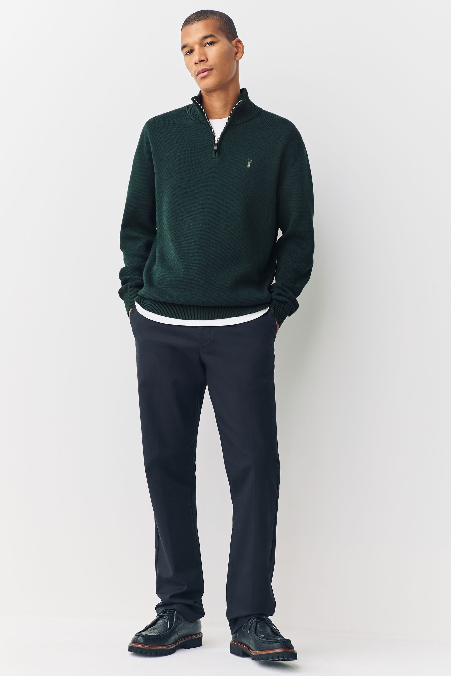 Next Strickpullover Regular Fit Premium Troyer mit Hirschlogo (1-tlg)