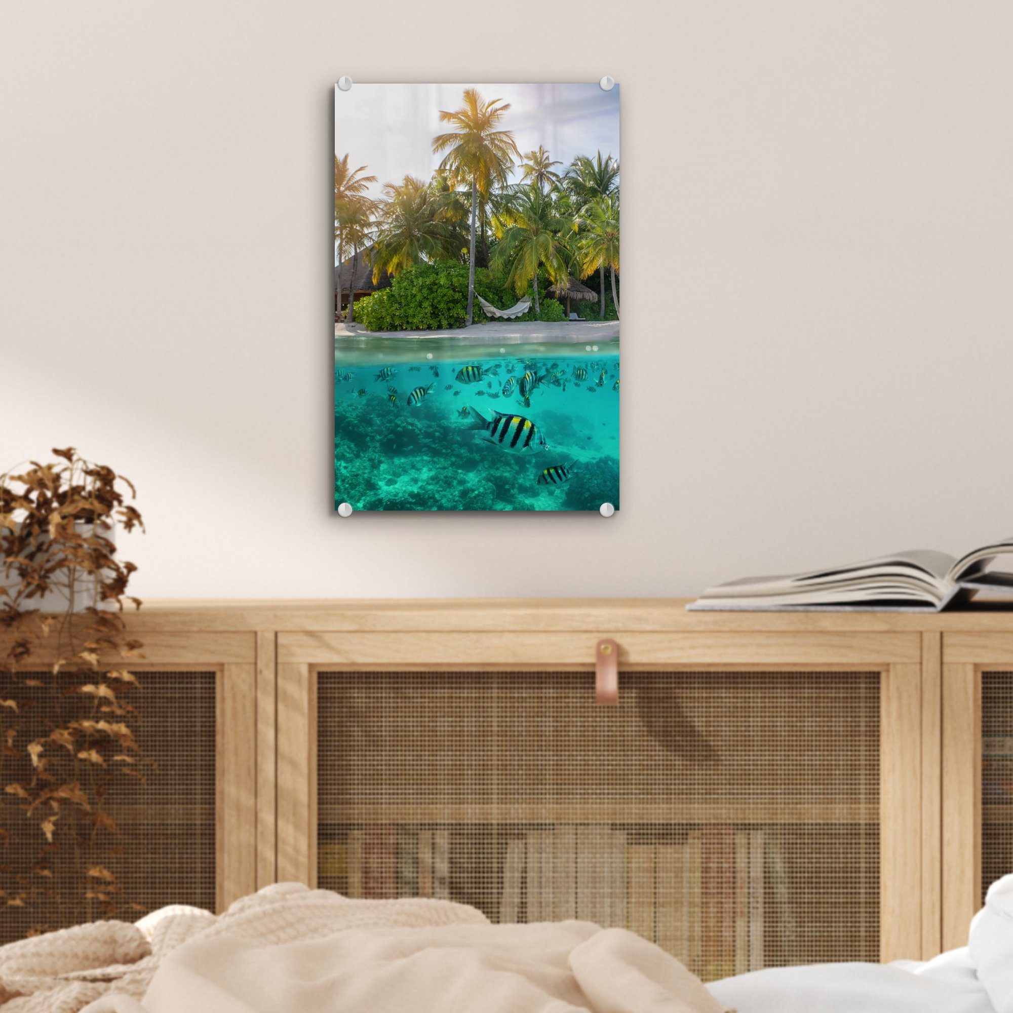 MuchoWow Acrylglasbild Strand Foto Glas bunt Bilder - Insel, - - auf Fisch St), - (1 - Wanddekoration auf Glas Meer Wandbild Glasbilder 