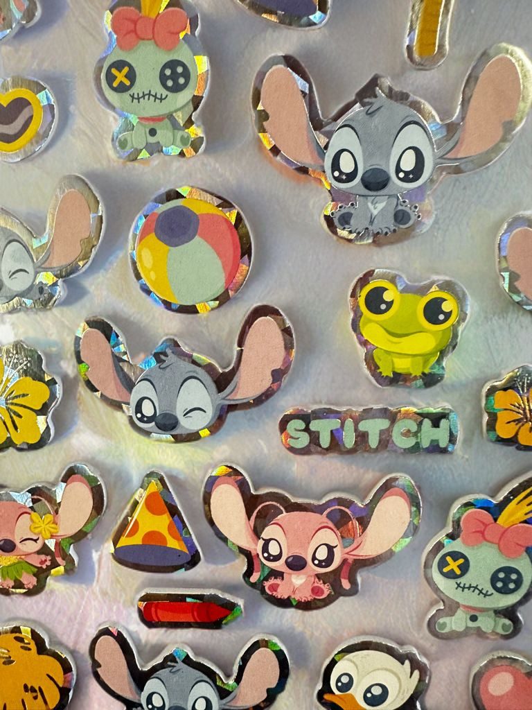 Disney Sticker Lilo&Stitch Bubble Sticker Aufkleber Buch 50 Sticker blau pink, (Set 1-tlg), Angel,Stitch,Schrulle und Freunde Geschenke für Jungen und Mädchen