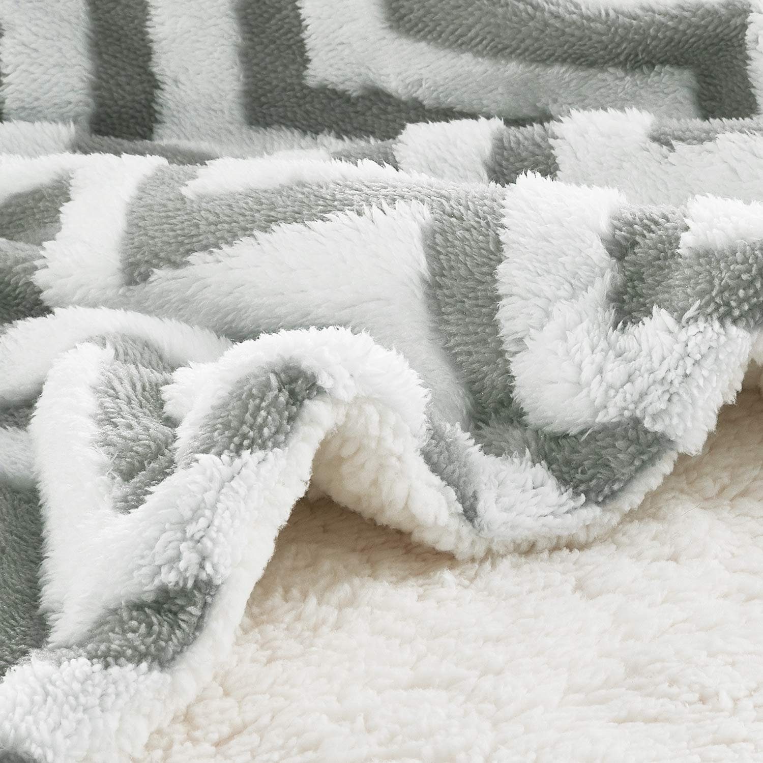 155 127 Flanell-Fleece-Decke, HOMEIDEAS, Grau 480 g/m² cm Wohndecke, x