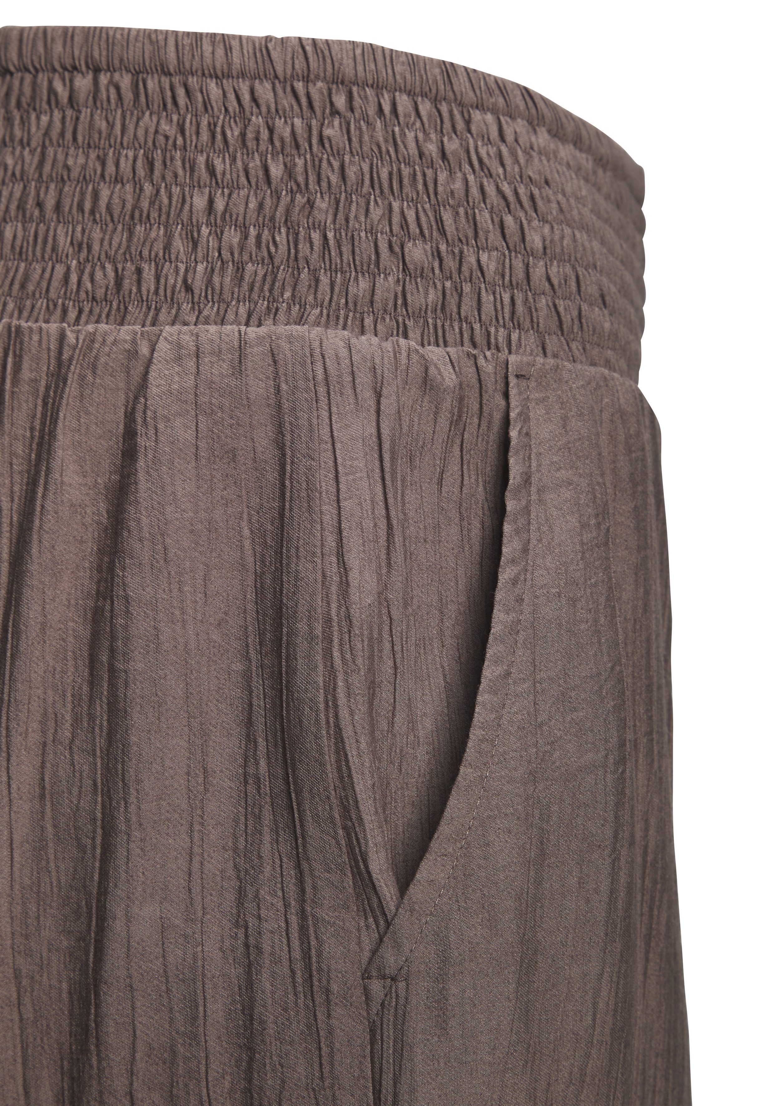 LASCANA Schlupfhose aus leichter Webware luftig-leichte Sommerhose, Strandhose – Bild 5 von 5