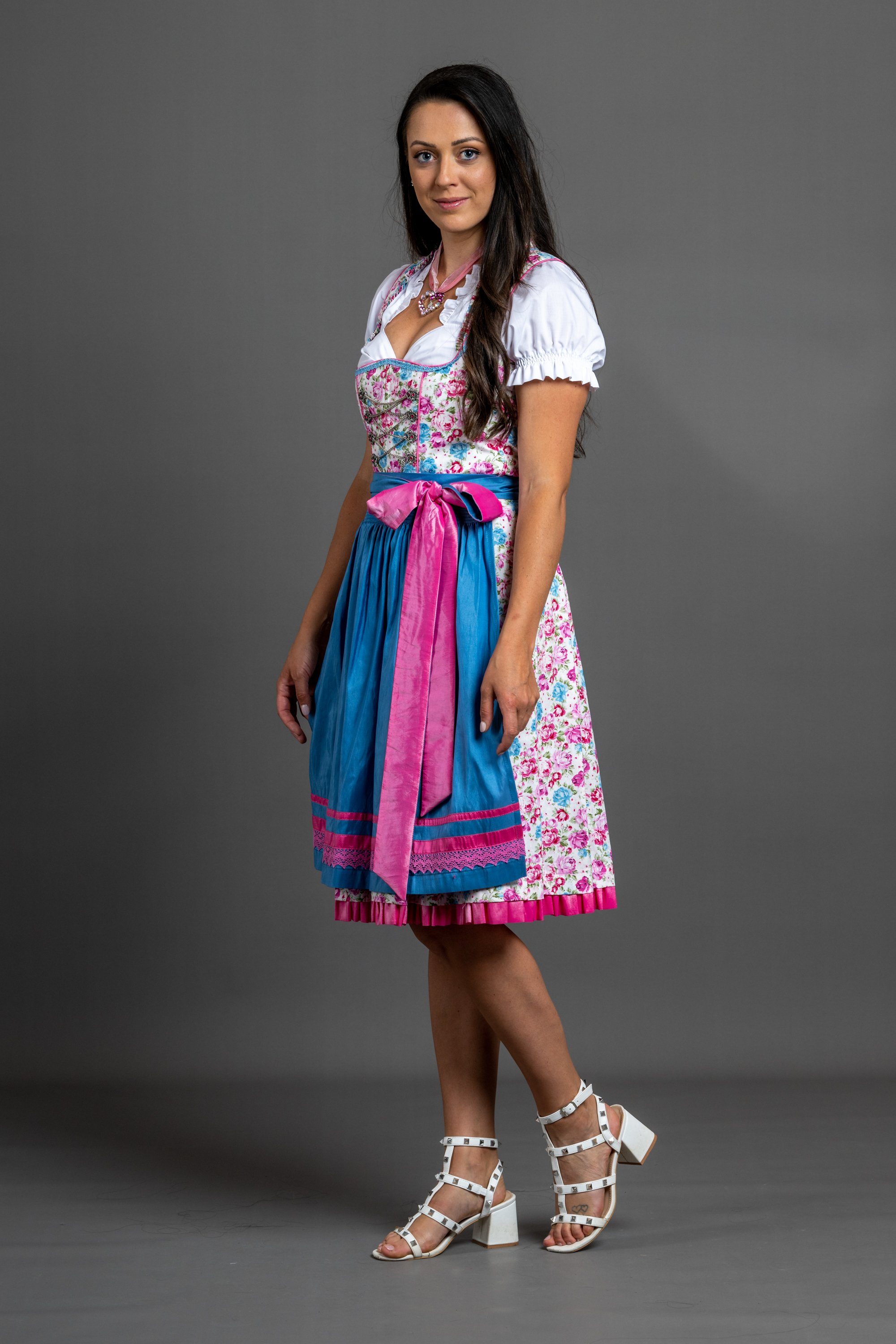 Bianca Allgäu Dirndl Rebell