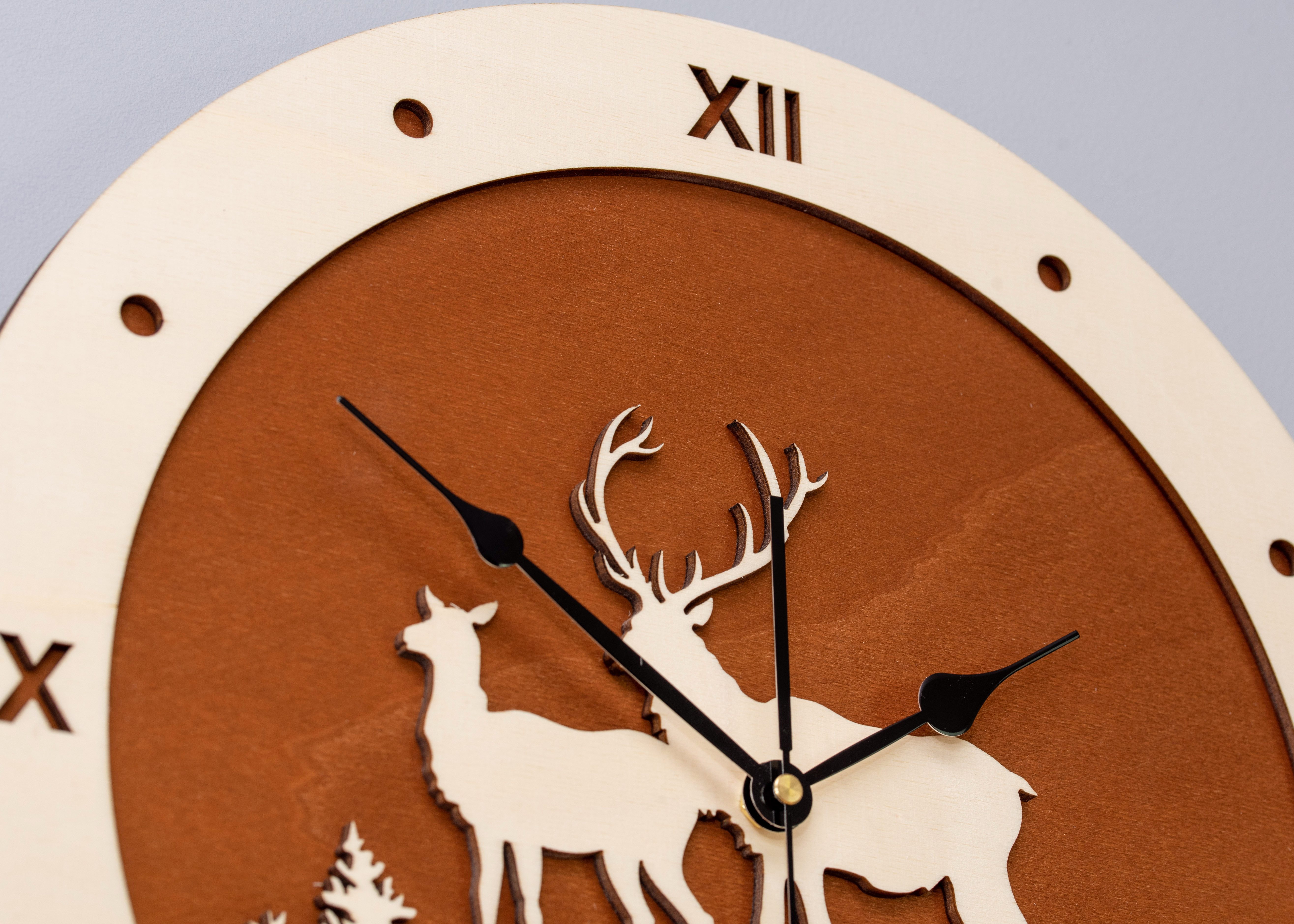 ORNAMENTI Wanduhr rustikal,skandinavisch,alpenländischer Stil, Hirsch, mode günstig online kaufen