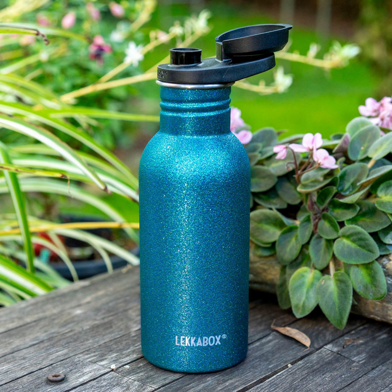 LEKKABOX Trinkflasche Edelstahl Glitzer Trinkflasche, 500ml - Kinder Sport Edelstahlflasche, Elegant schimmernd, leicht, auslaufsicher – für jeden Tag