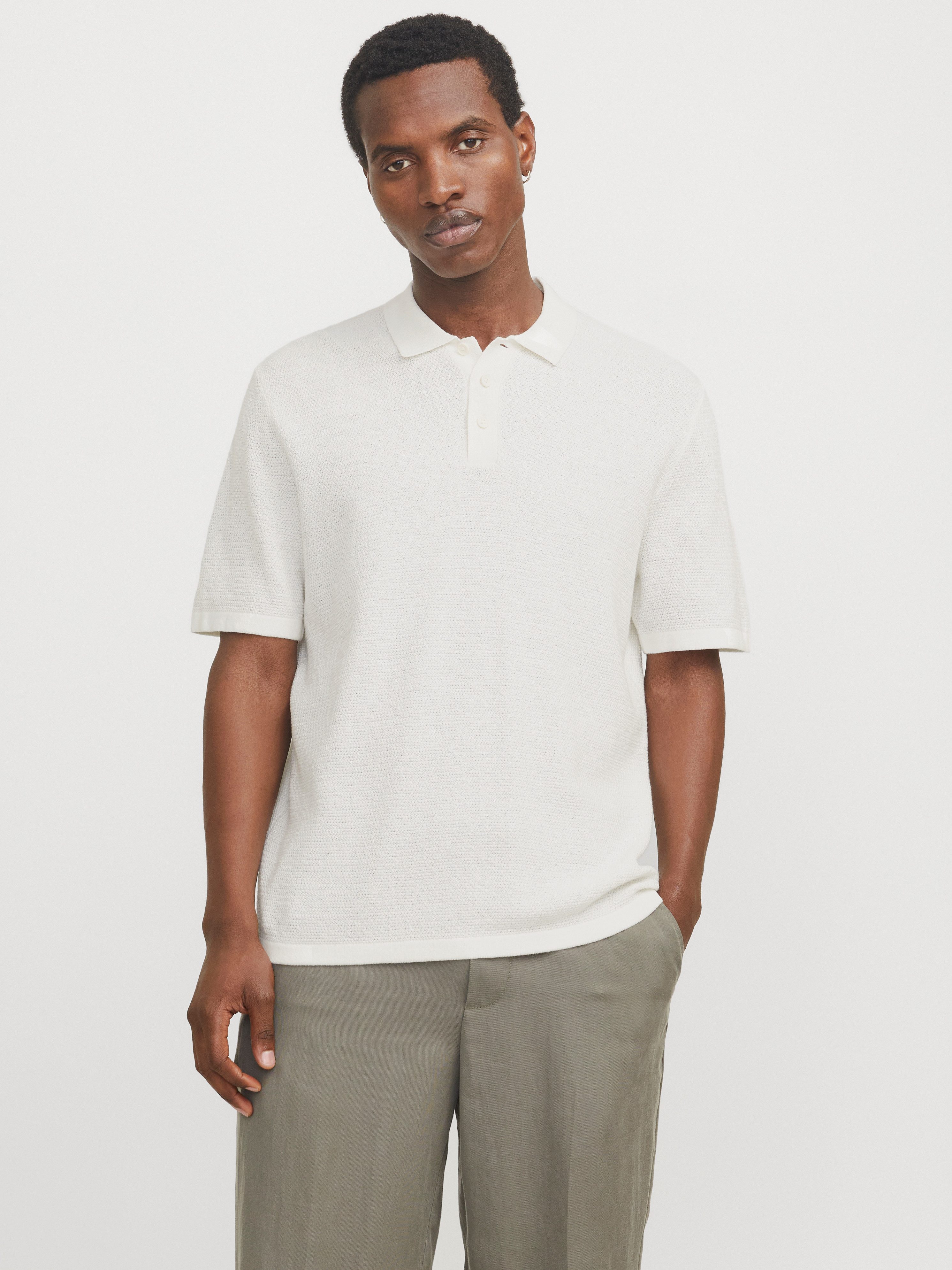 Jack & Jones Kurzarmpullover JJEGEORGE KNIT POLO SS SN mit Polo Kragen