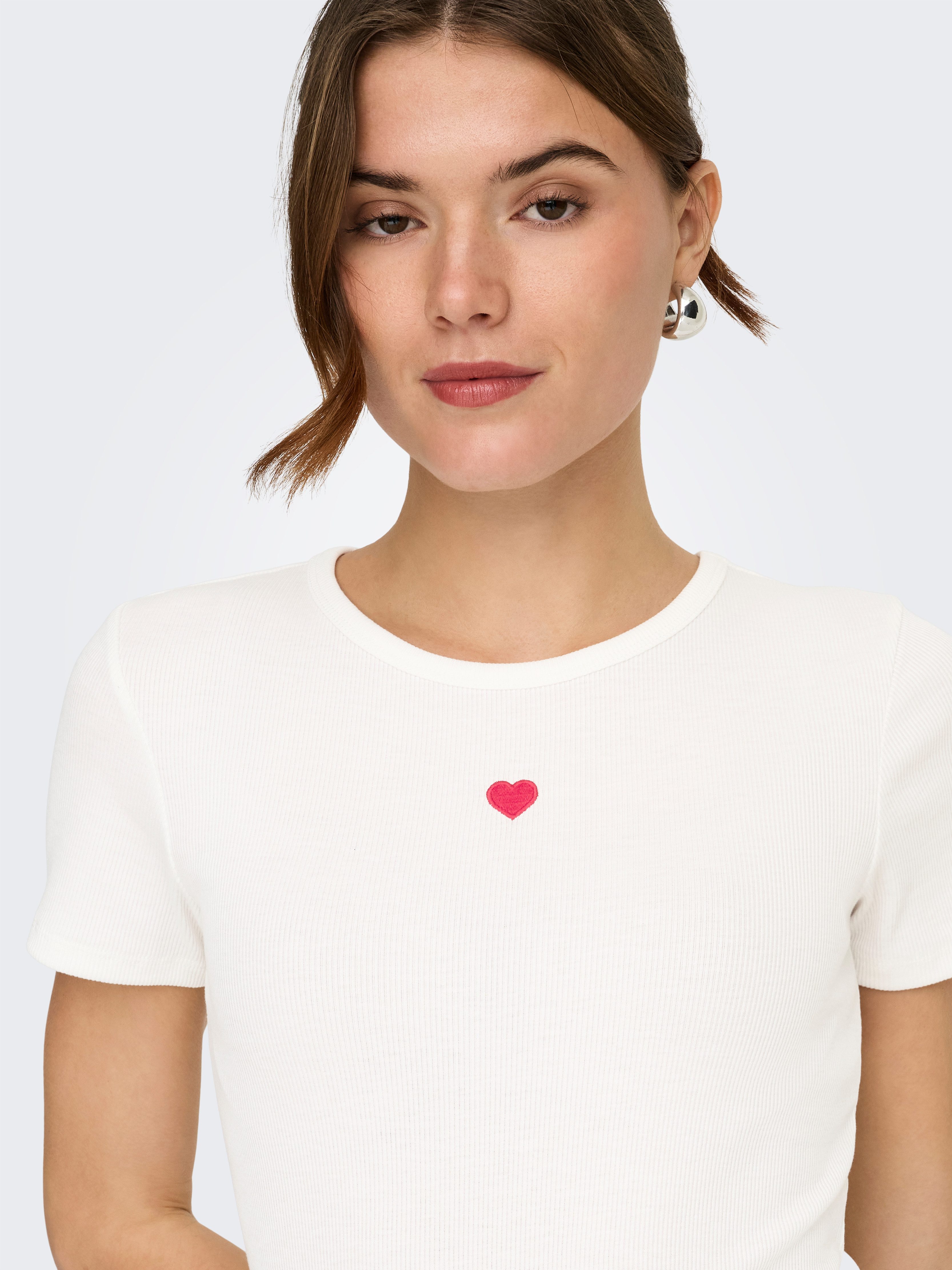 ONLY Kurzarmshirt ONLELVA JUNE EMB S/S TEE JRS NOOS – Bild 3 von 5