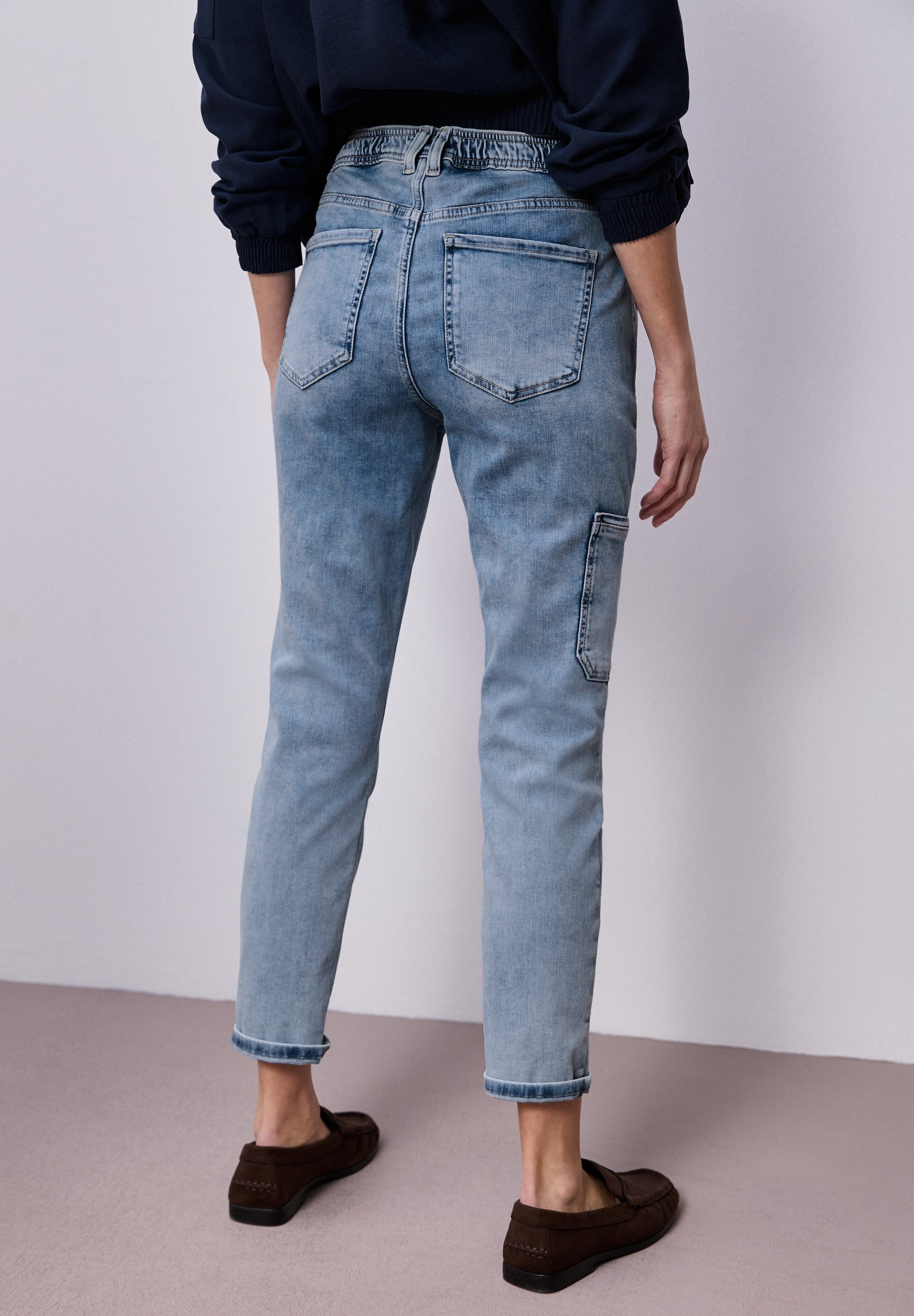 STREET ONE Cargojeans Style Charlie im angesagten Bleached‑Look und elastischem Bund