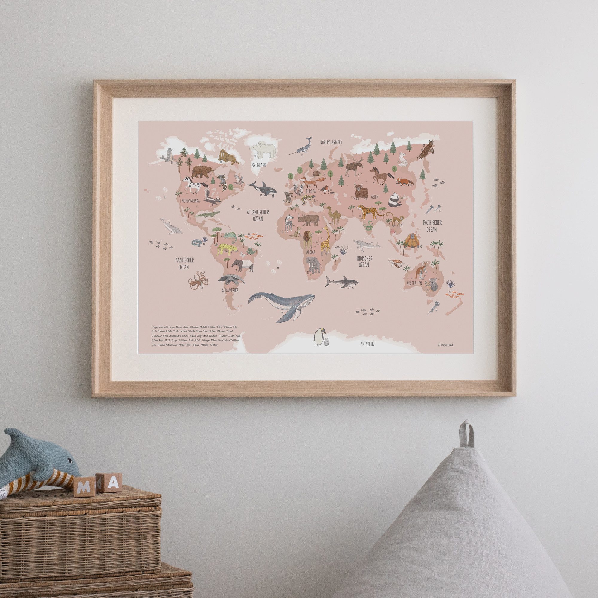 scriptum Poster Weltkarte Kinder Poster Tiere Deutsch Rosa 80x56 cm Lernposter, (1 St), Made in Germany