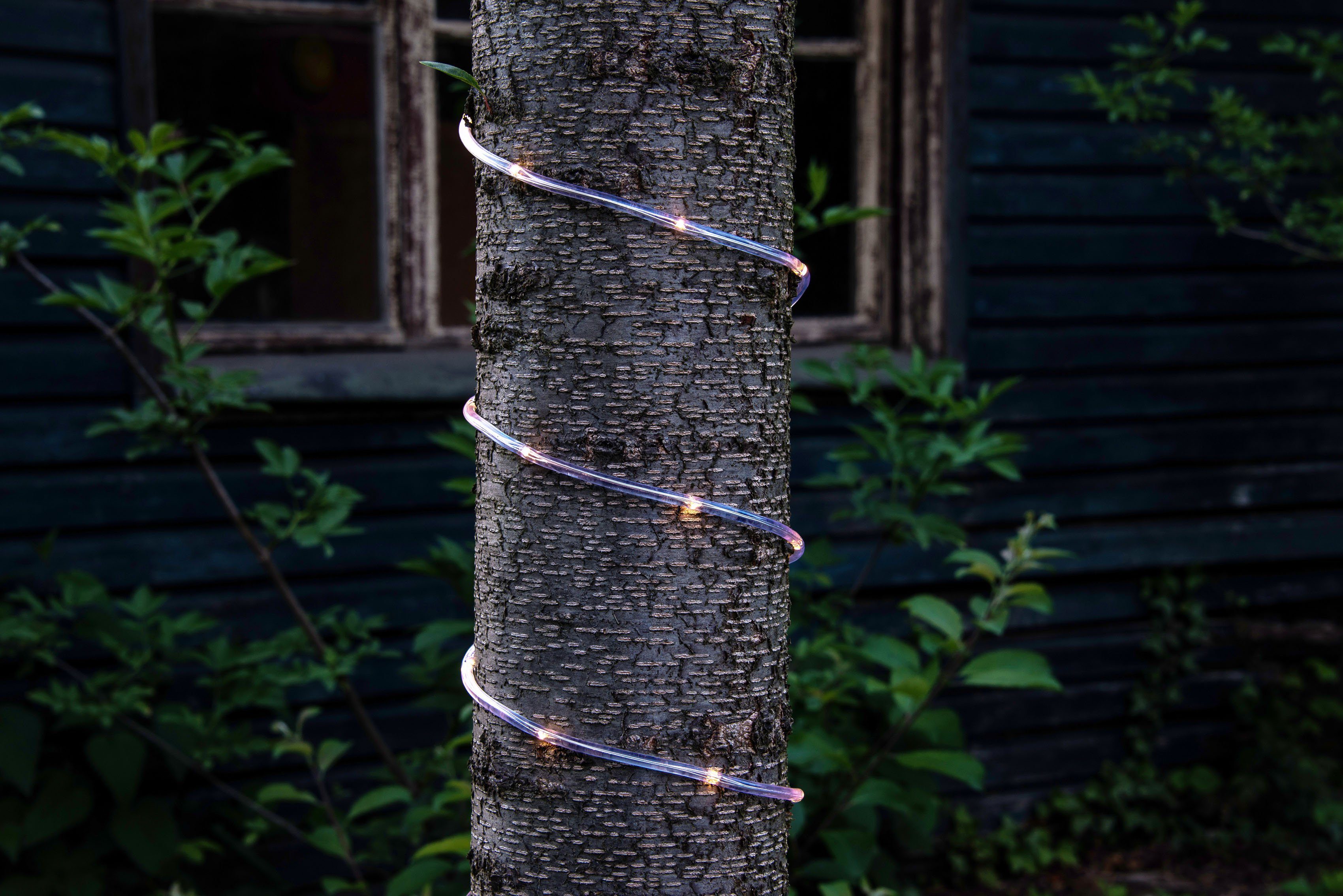 KONSTSMIDE LED-Lichterschlauch Weihnachtsdeko aussen, 130-flammig, LED Mini, Außen (IP44), transparentes Kabel, 4 x D 1.5V (exkl)
