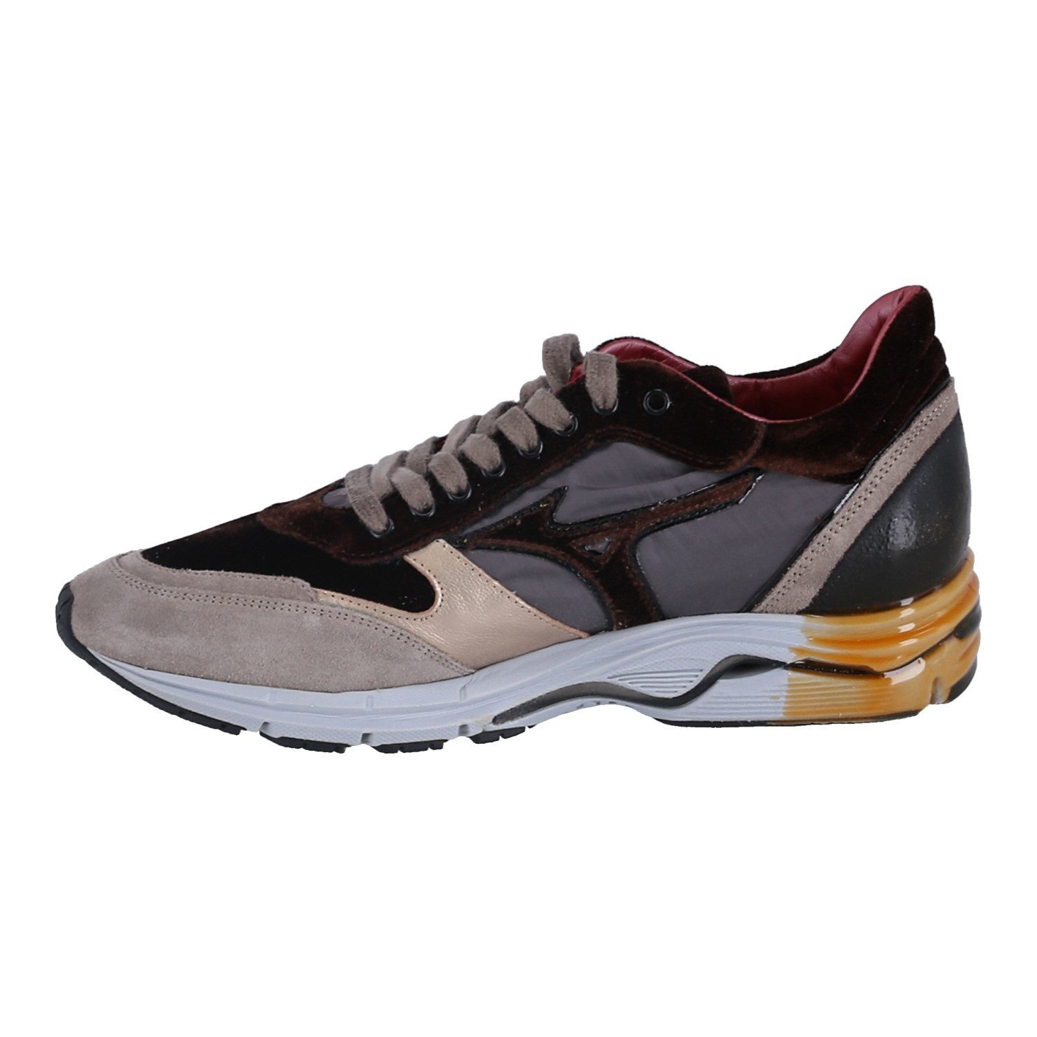 Mizuno Wave Sirius braun Herren Sneaker