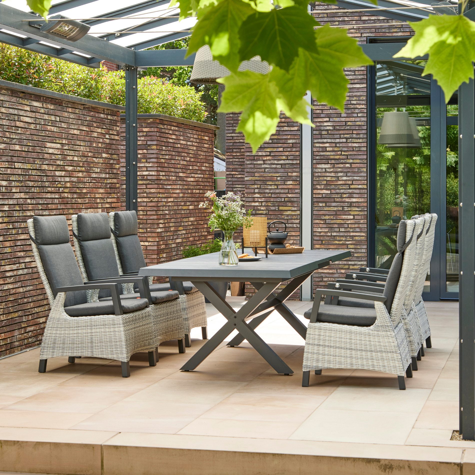 Siena Garden Garten-Essgruppe Corido/Sincro, (Gartenmöbel-Set, 7-tlg., Ausziehtisch mit 6 Diningsesseln), Alu/Polyrattan/Keramik, inkl. Polster, Sessel verstellbar