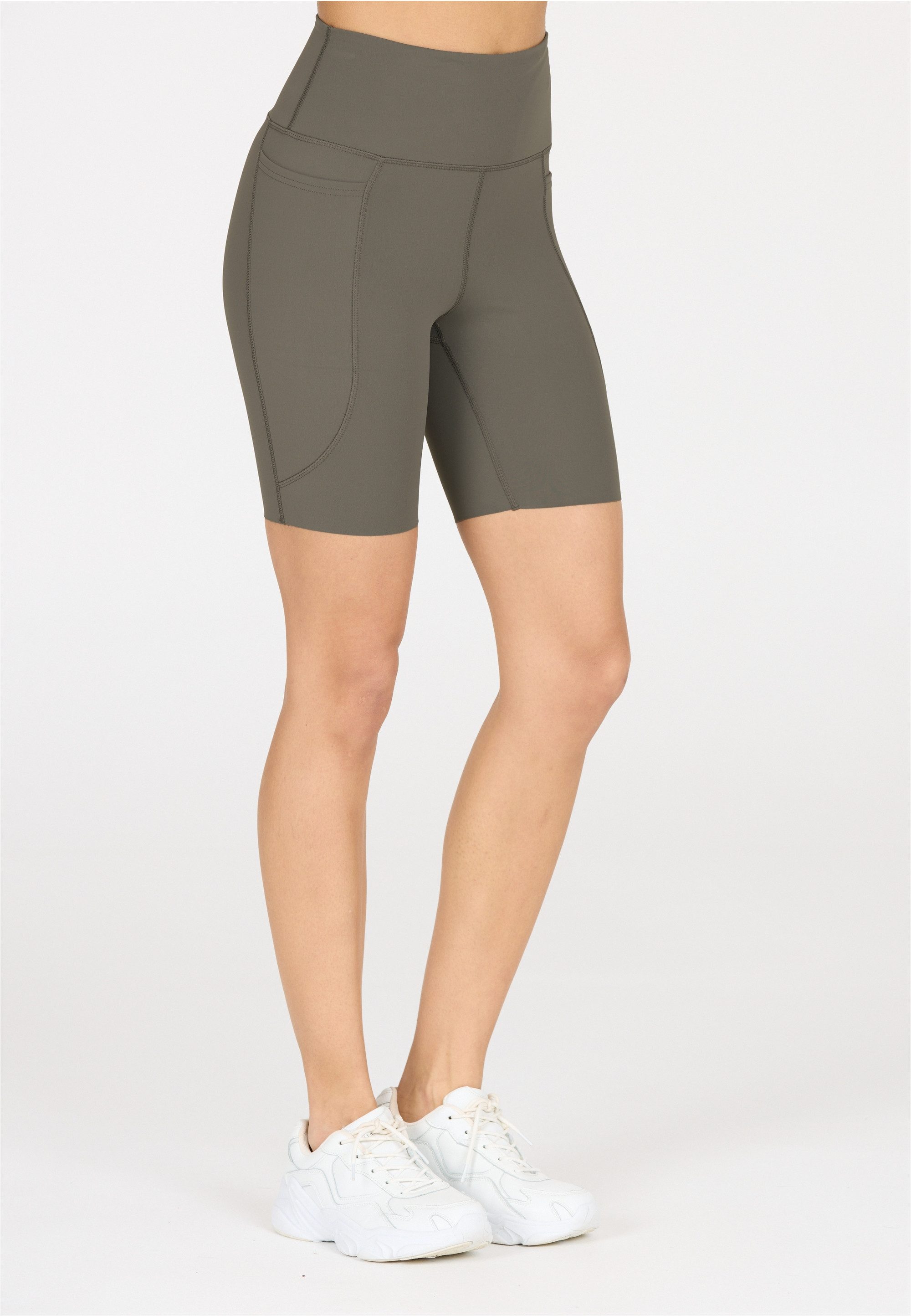 Shorts Aliya