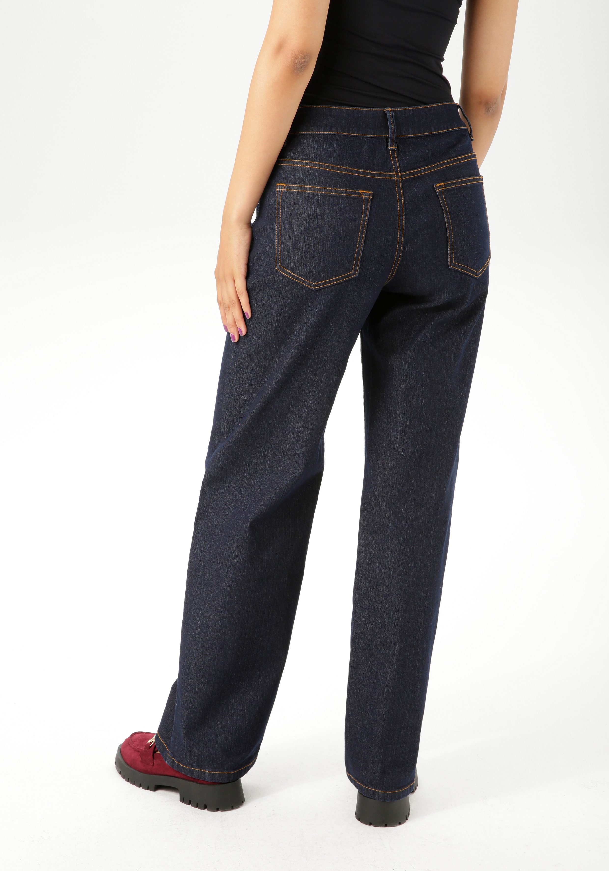 Aniston CASUAL Straight-Jeans mit trendig weitem günstig online kaufen