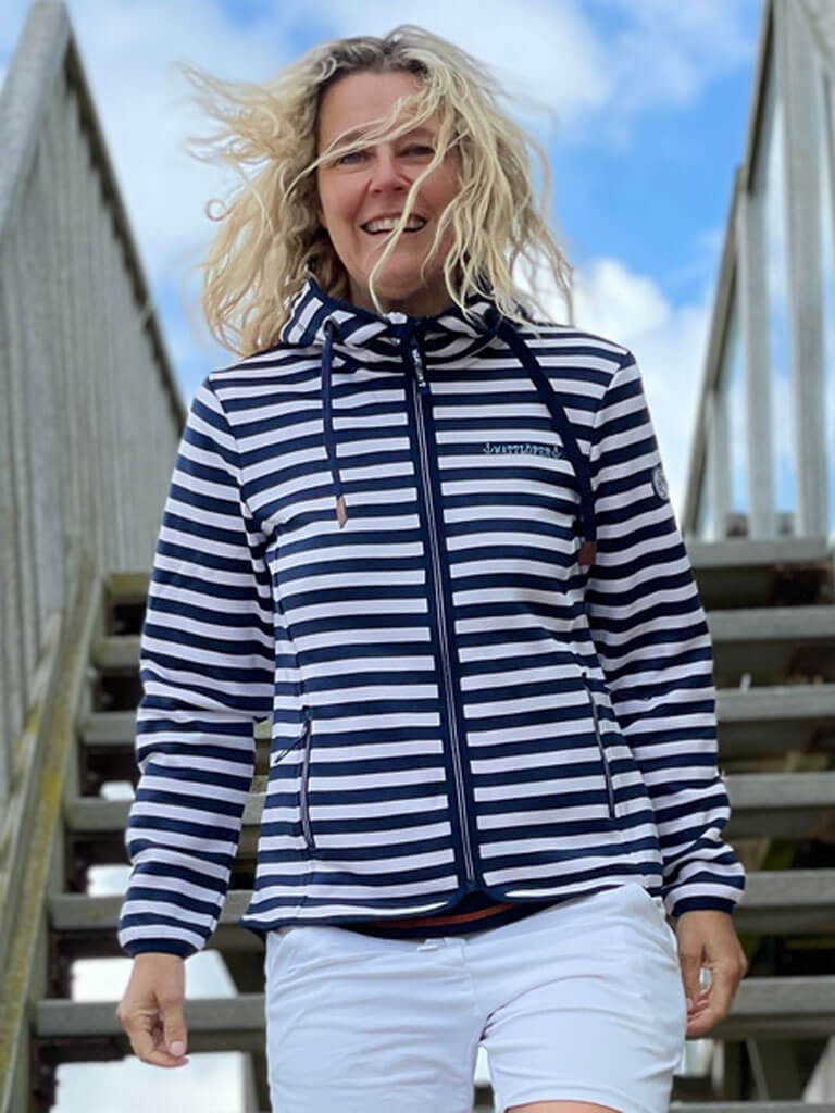 Wattlöper Strickfleecejacke 50699SH Damen Fleecejacke Freizeitjacke mit Kapuze im Streifen-Design Kapuze mit Kordelzug, Frontreißverschluss, Reißverschlusstaschen