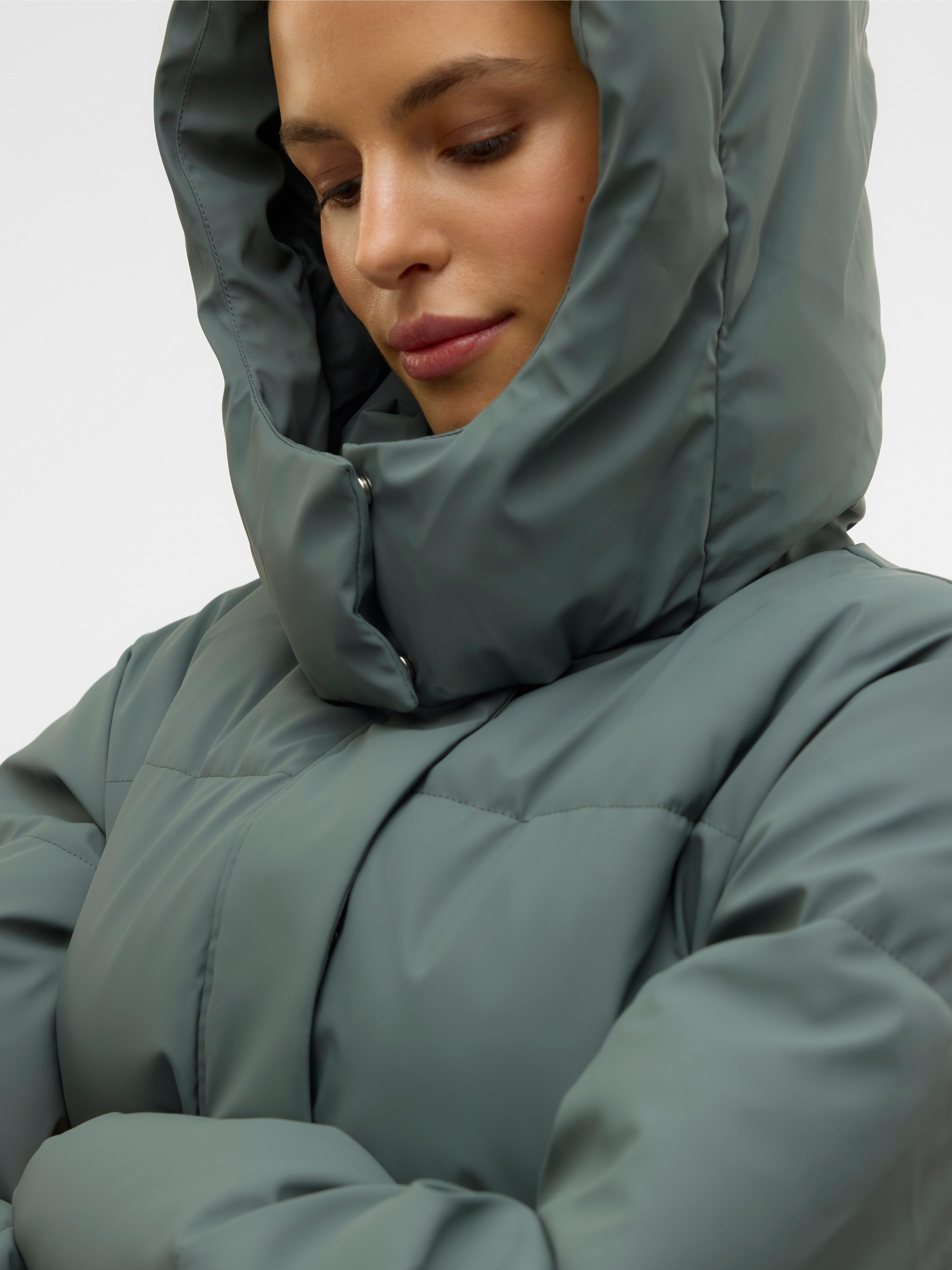 Vero Moda Steppjacke VMGRETAKYLIE SHORT COATED JACKET NOOS Lederimitat