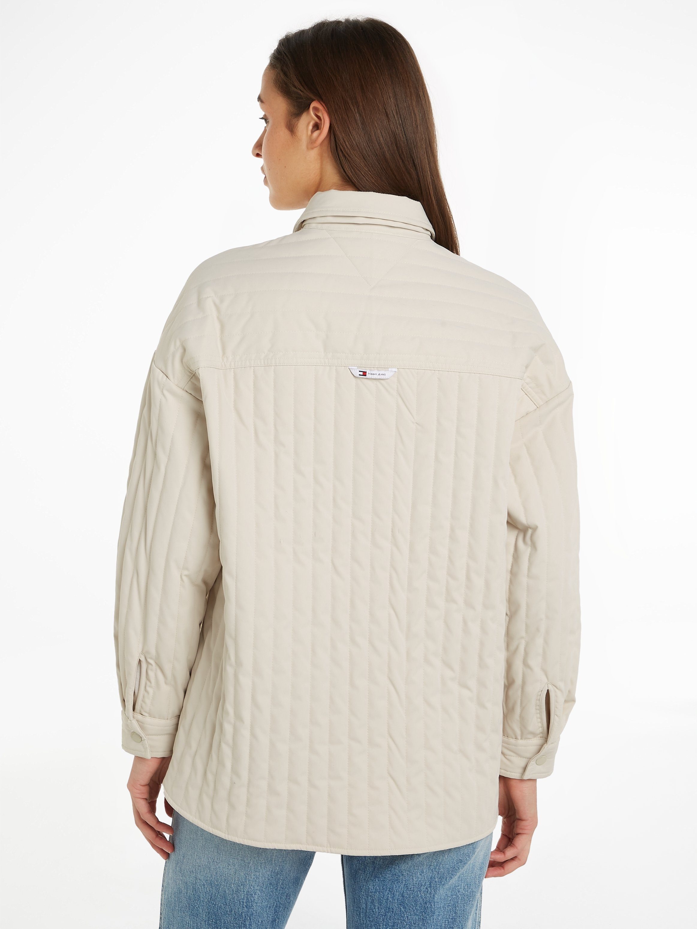 OVERSHIRT Logopatch QUILTED mit Tommy Jeans Blusentop TJW