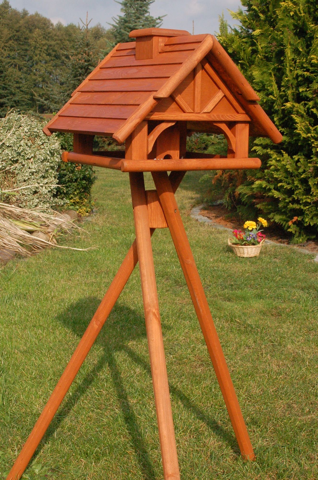 Vogelhaus mit Ständer Massiv, V19